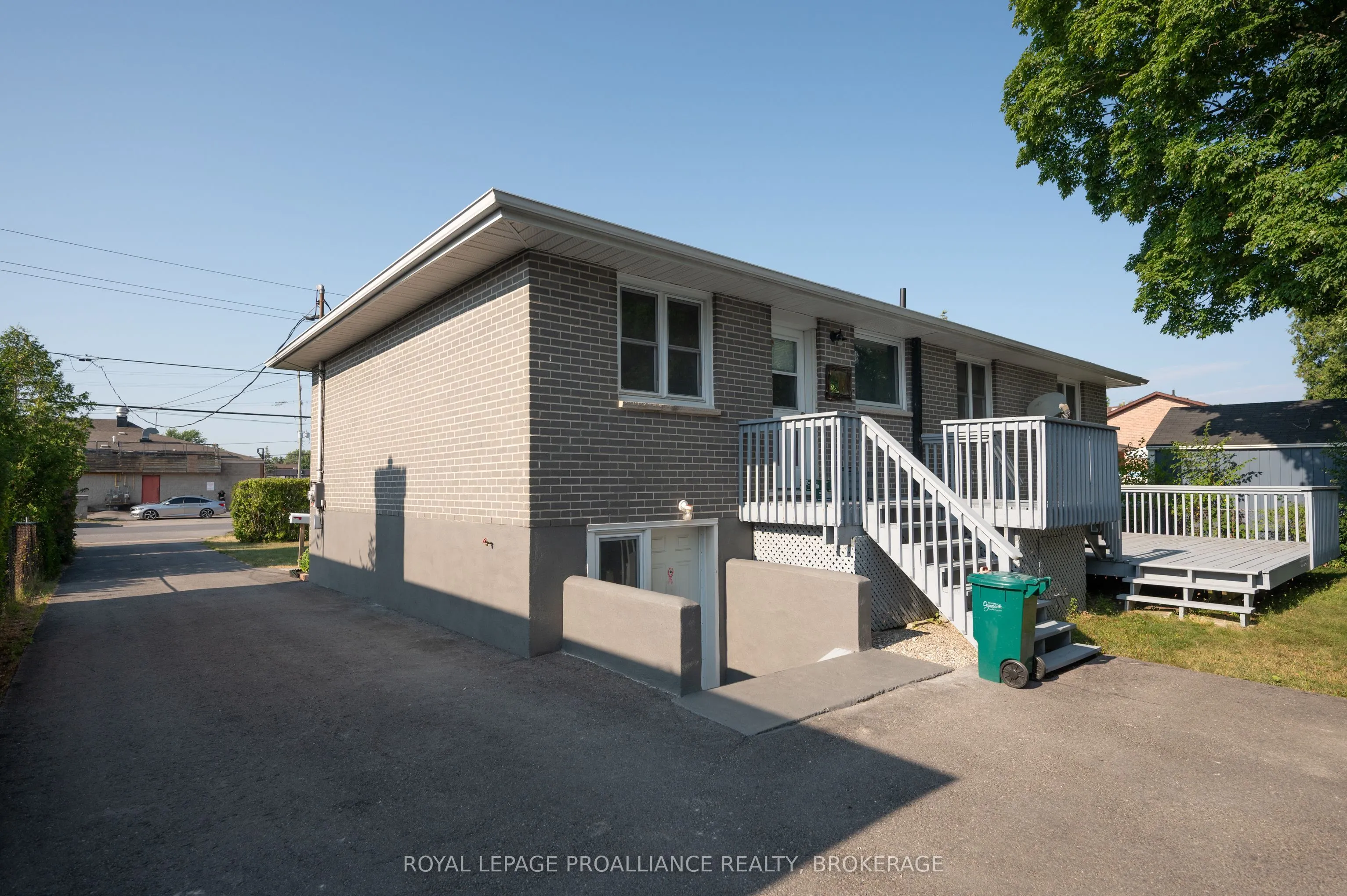 855 Woodbine Road