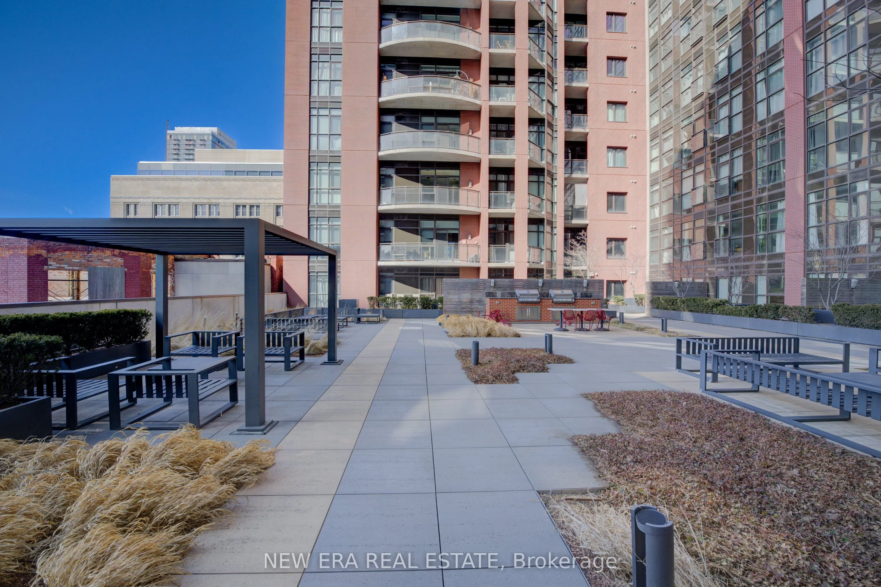 112 King Street E, #506
