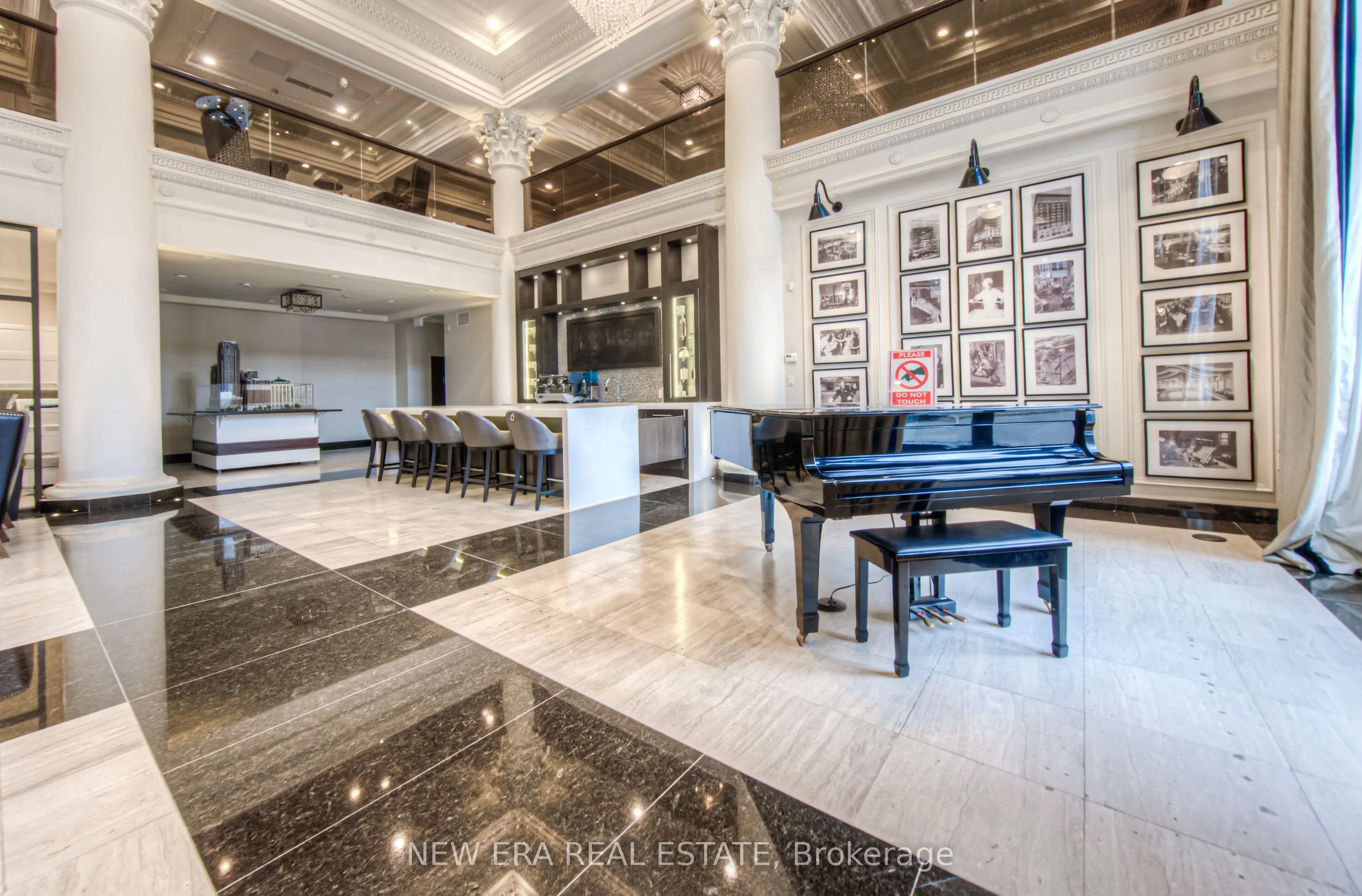 112 King Street E, #506