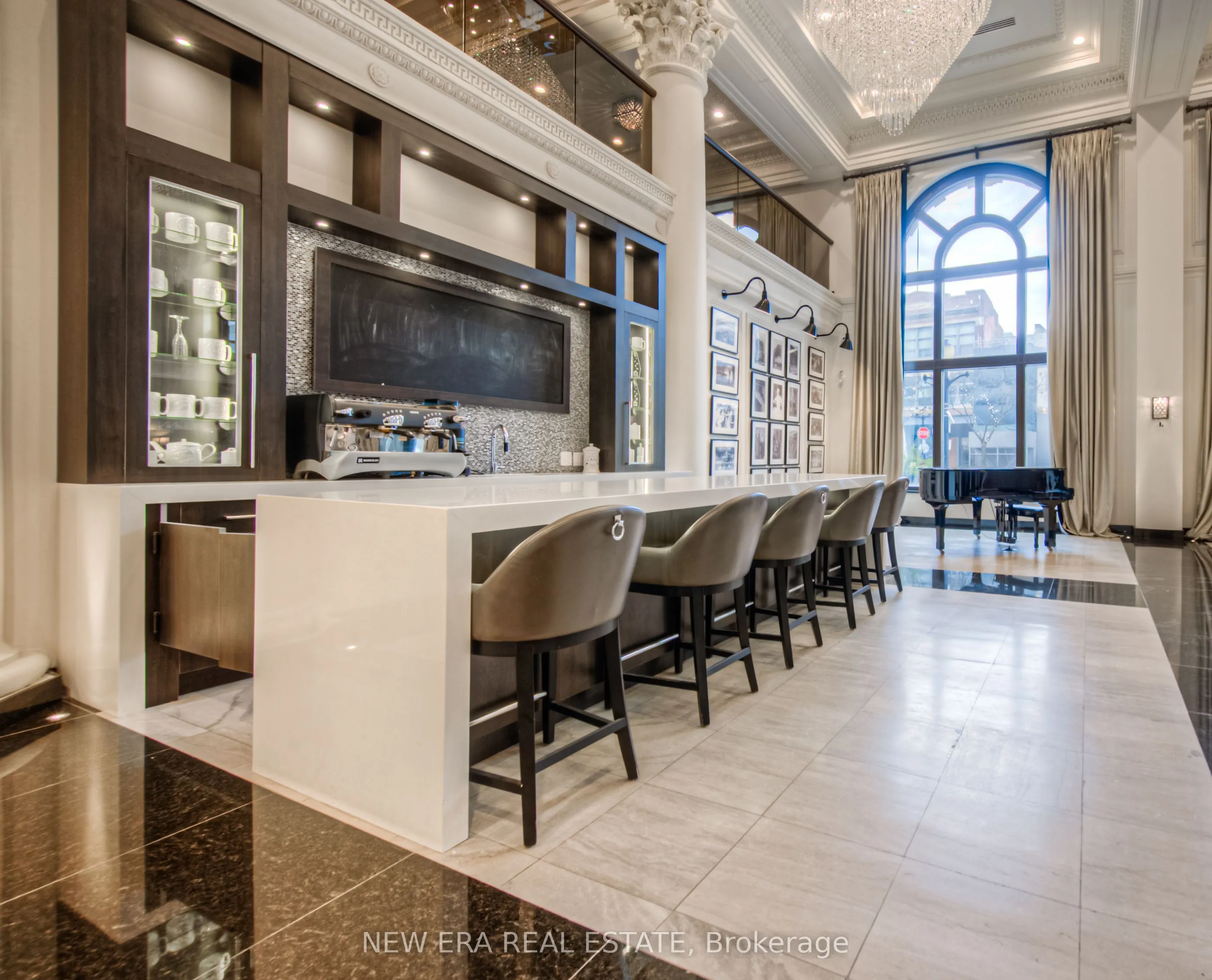 112 King Street E, #506