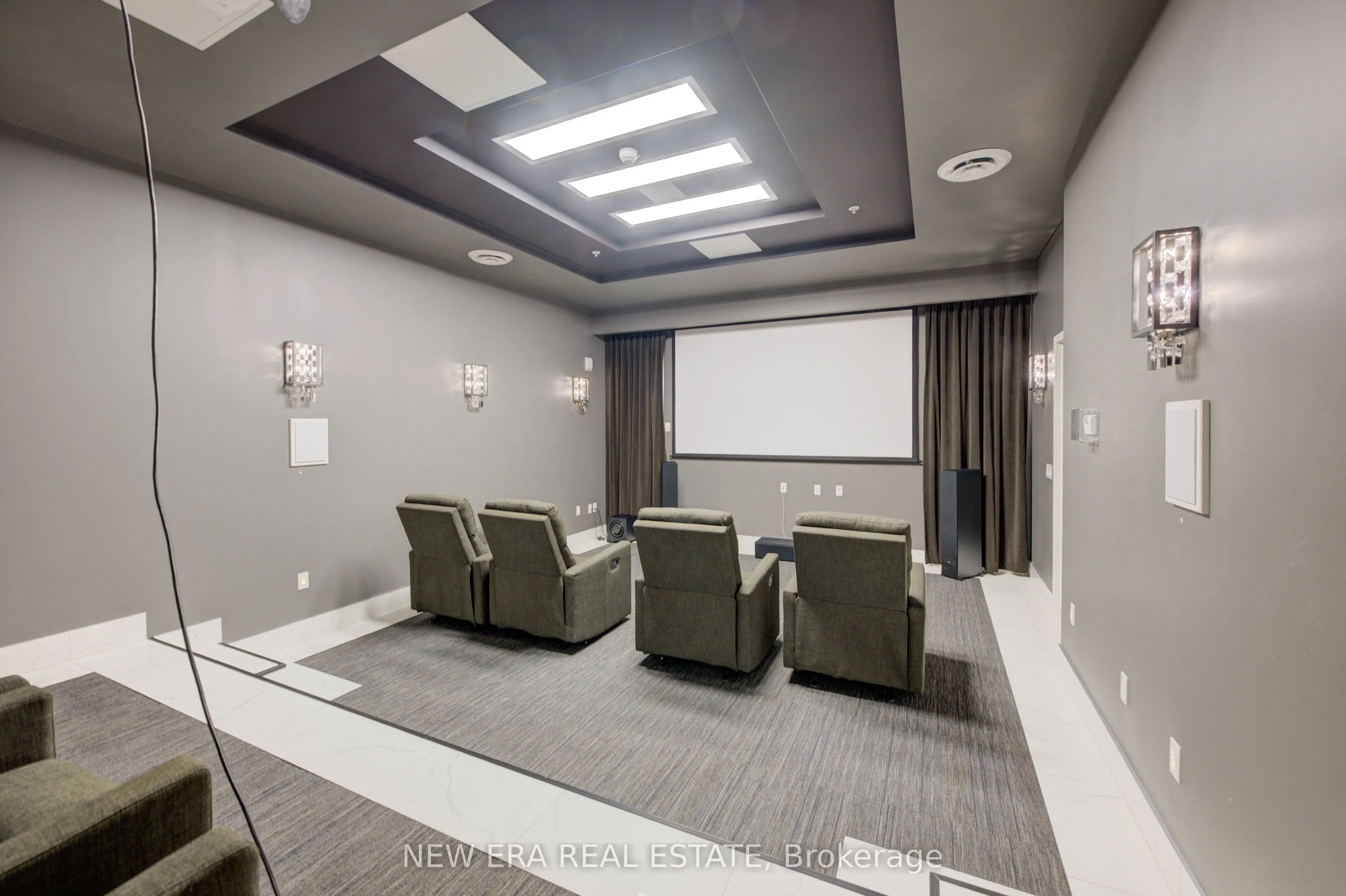 112 King Street E, #506