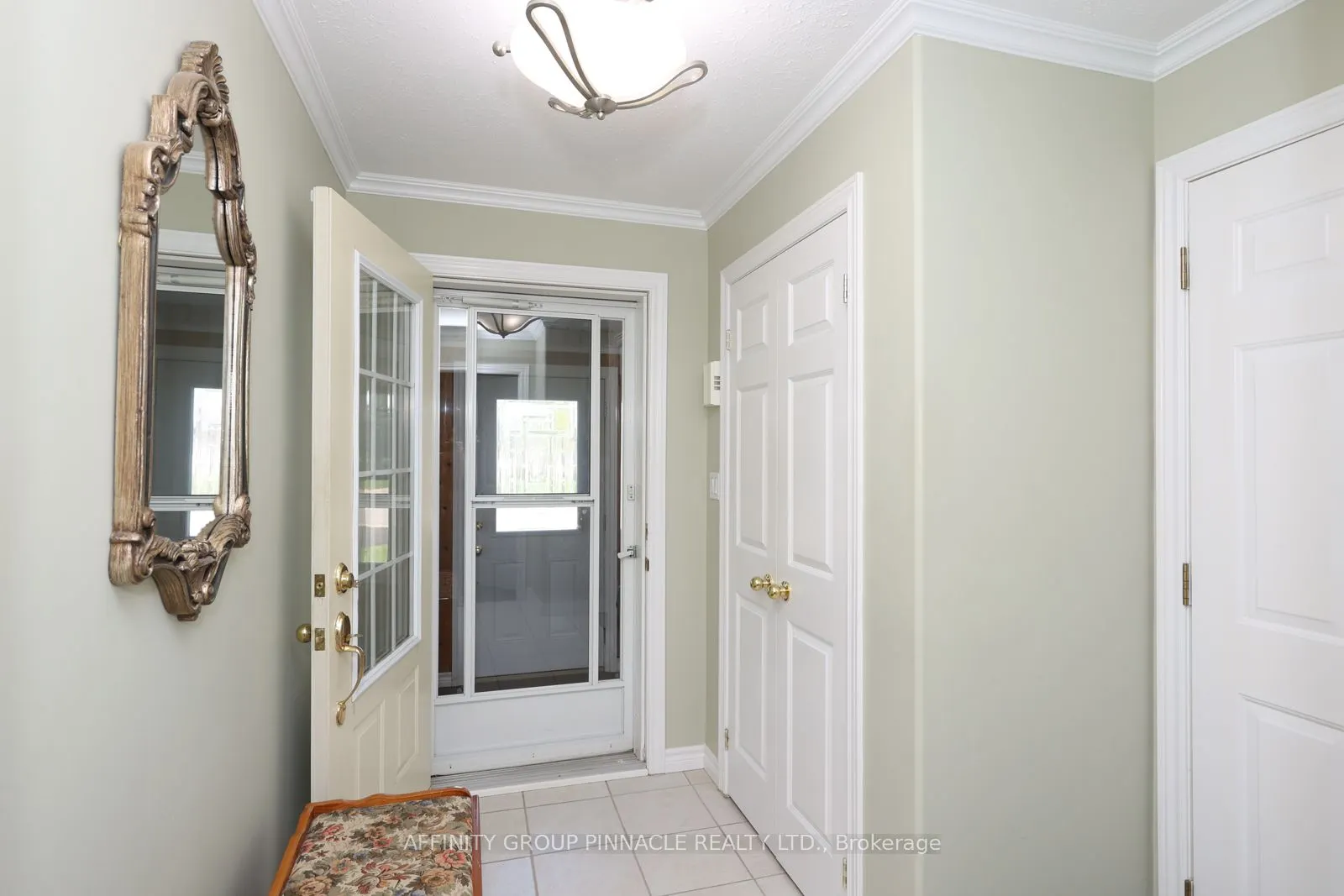 5 Susan Court