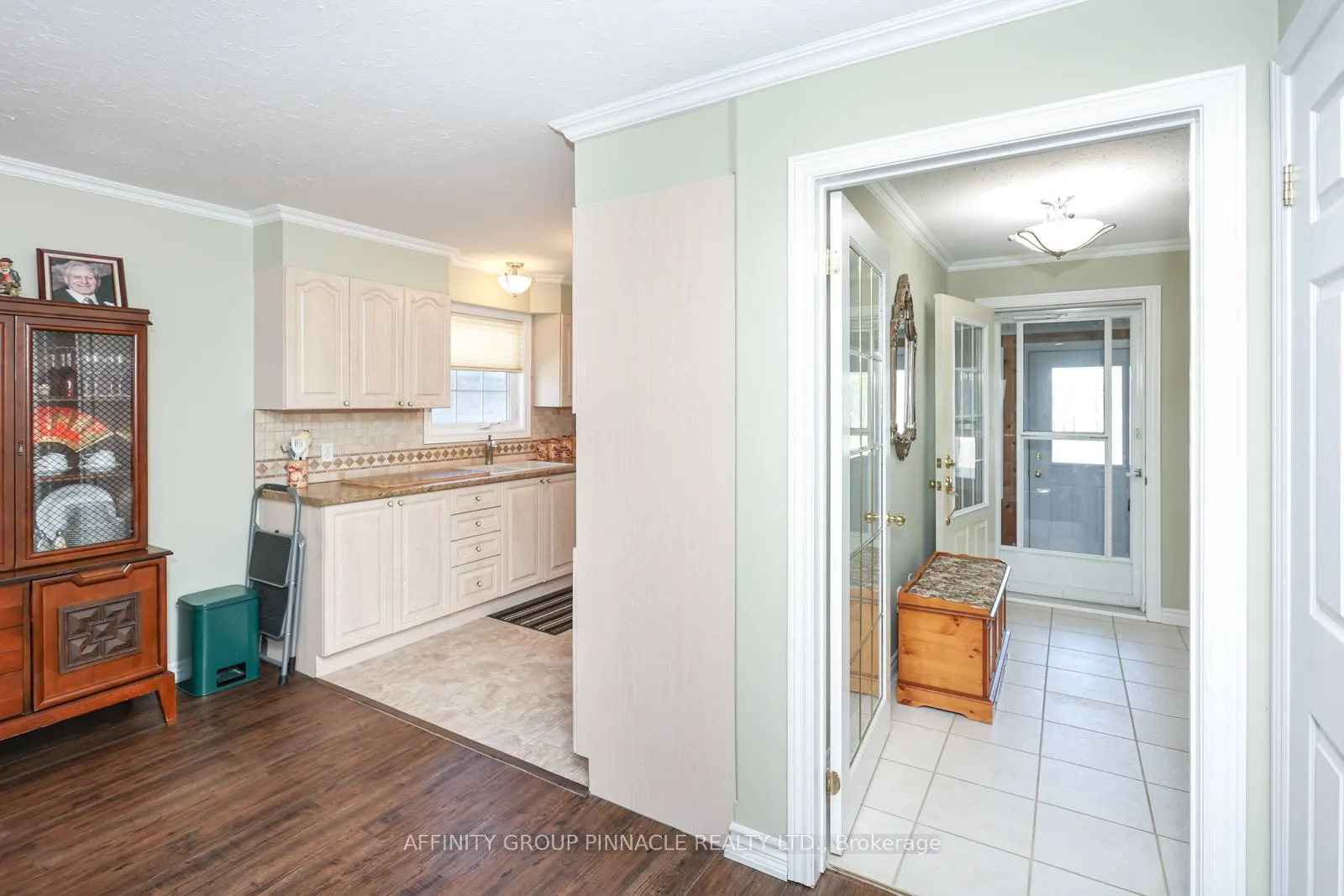 5 Susan Court