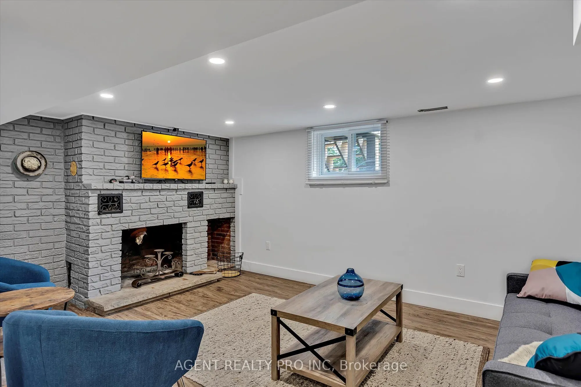 21 Oriole Road