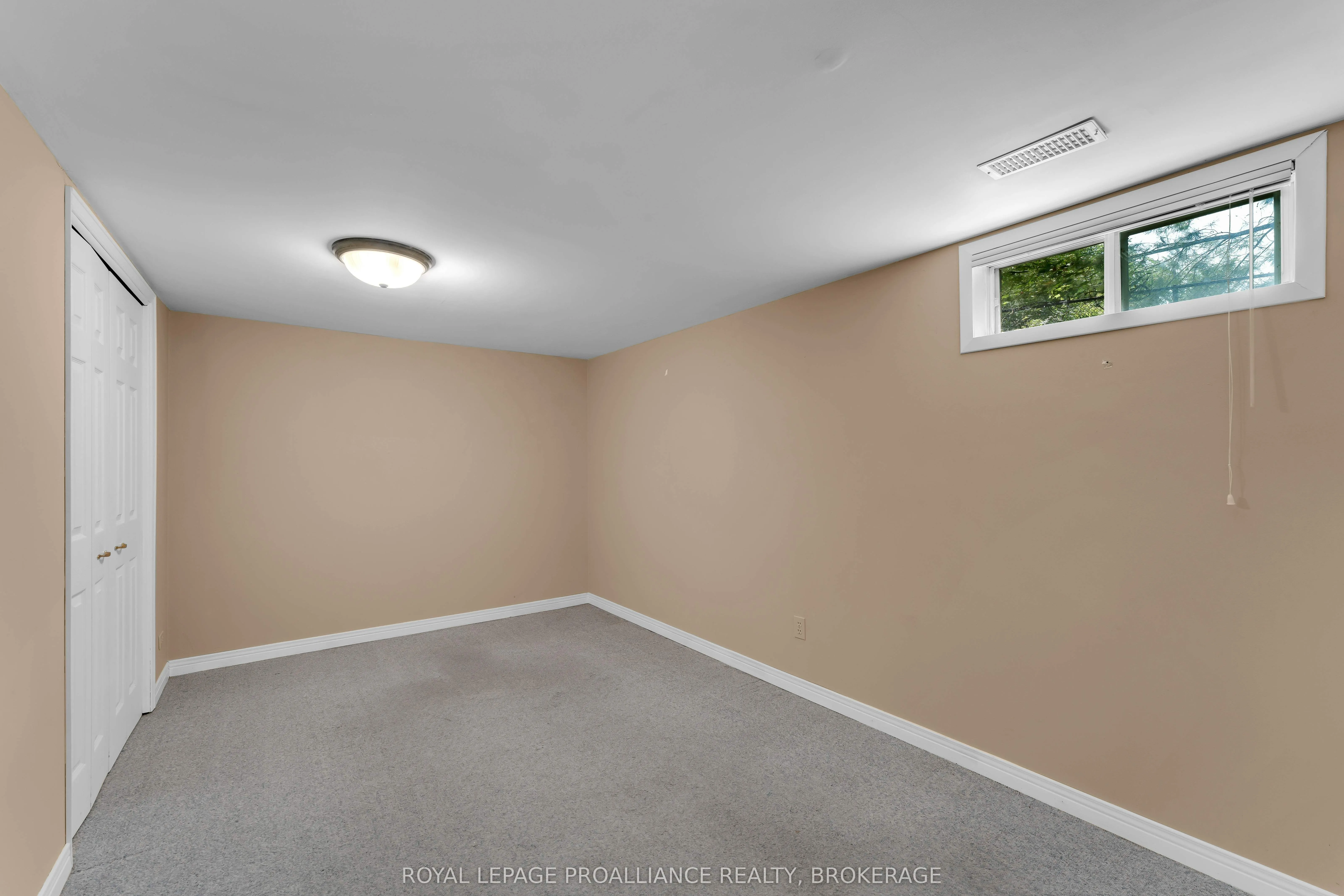 954 Mona Drive