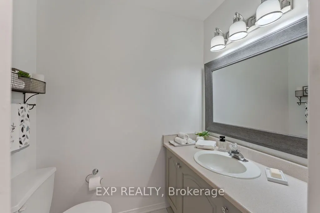2 Bonnechere Drive