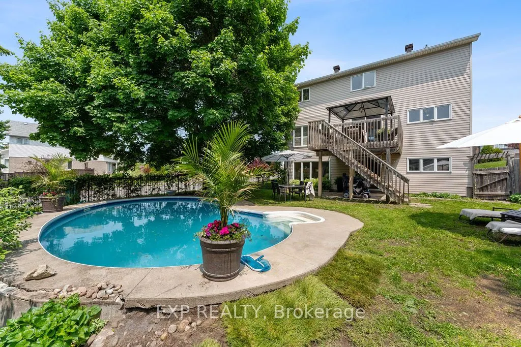 2 Bonnechere Drive