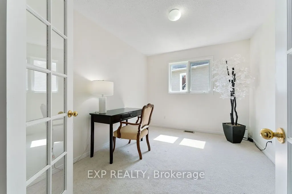 2 Bonnechere Drive