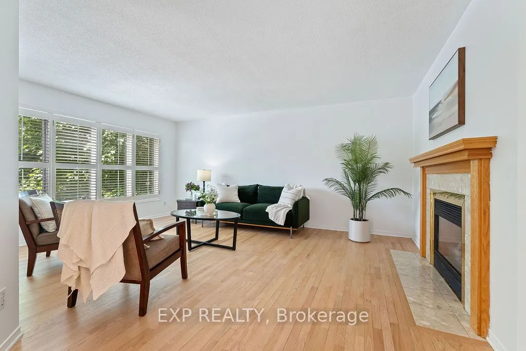 2 Bonnechere Drive