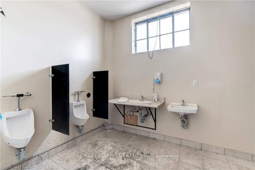 111 Sherwood Drive, #9