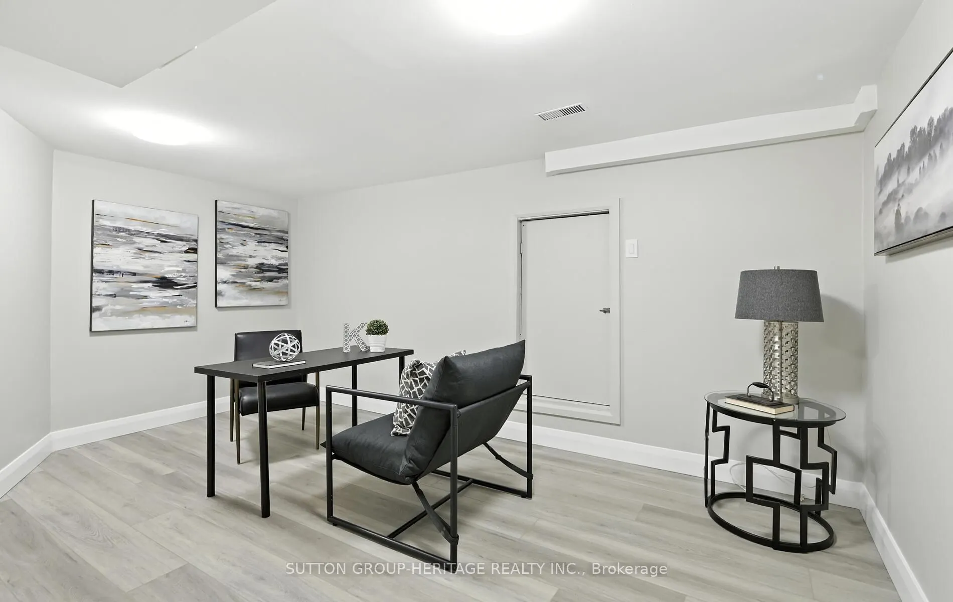 11 Sturgeon Crescent