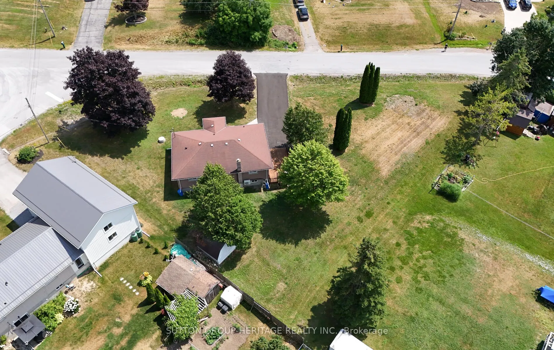 11 Sturgeon Crescent
