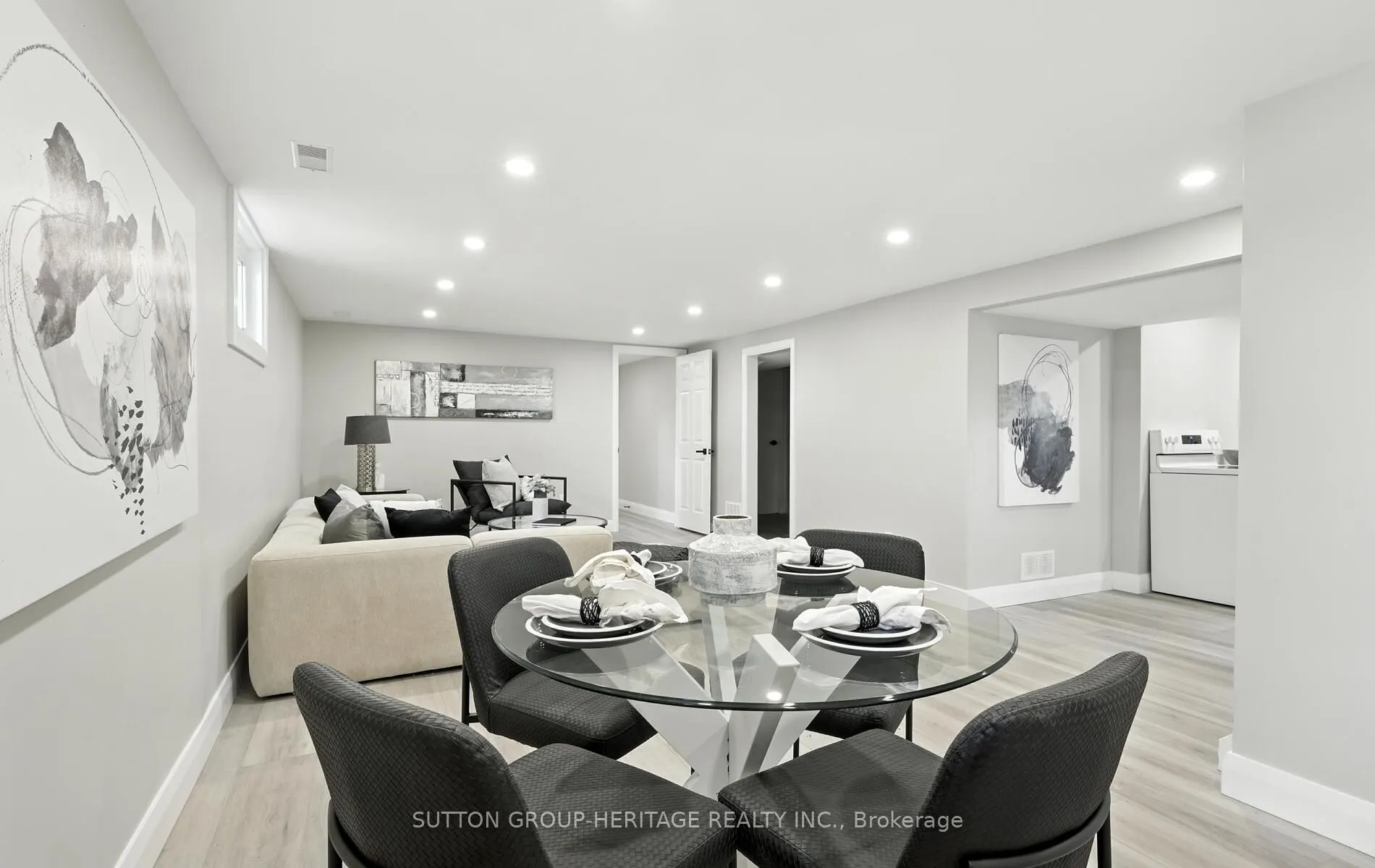 11 Sturgeon Crescent
