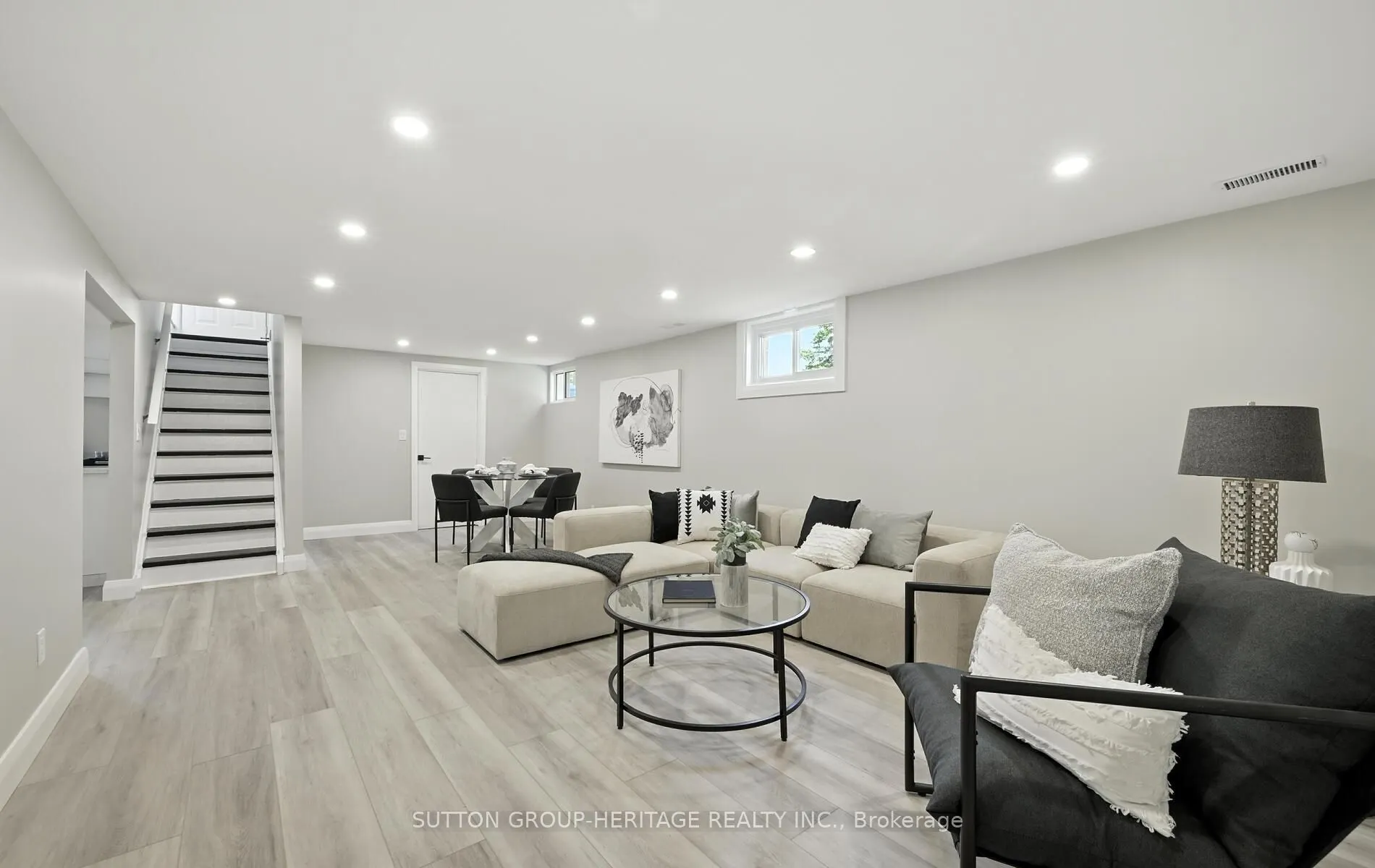 11 Sturgeon Crescent
