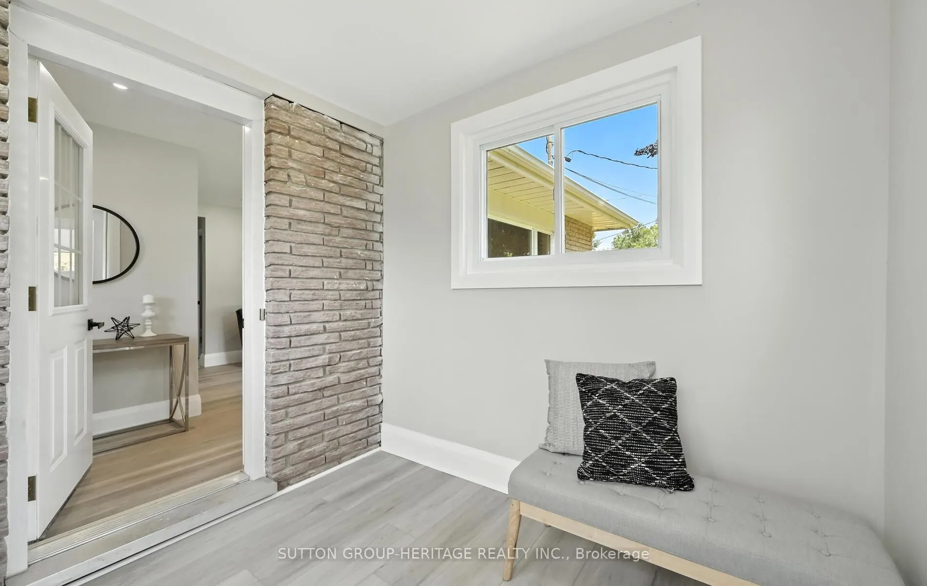 11 Sturgeon Crescent