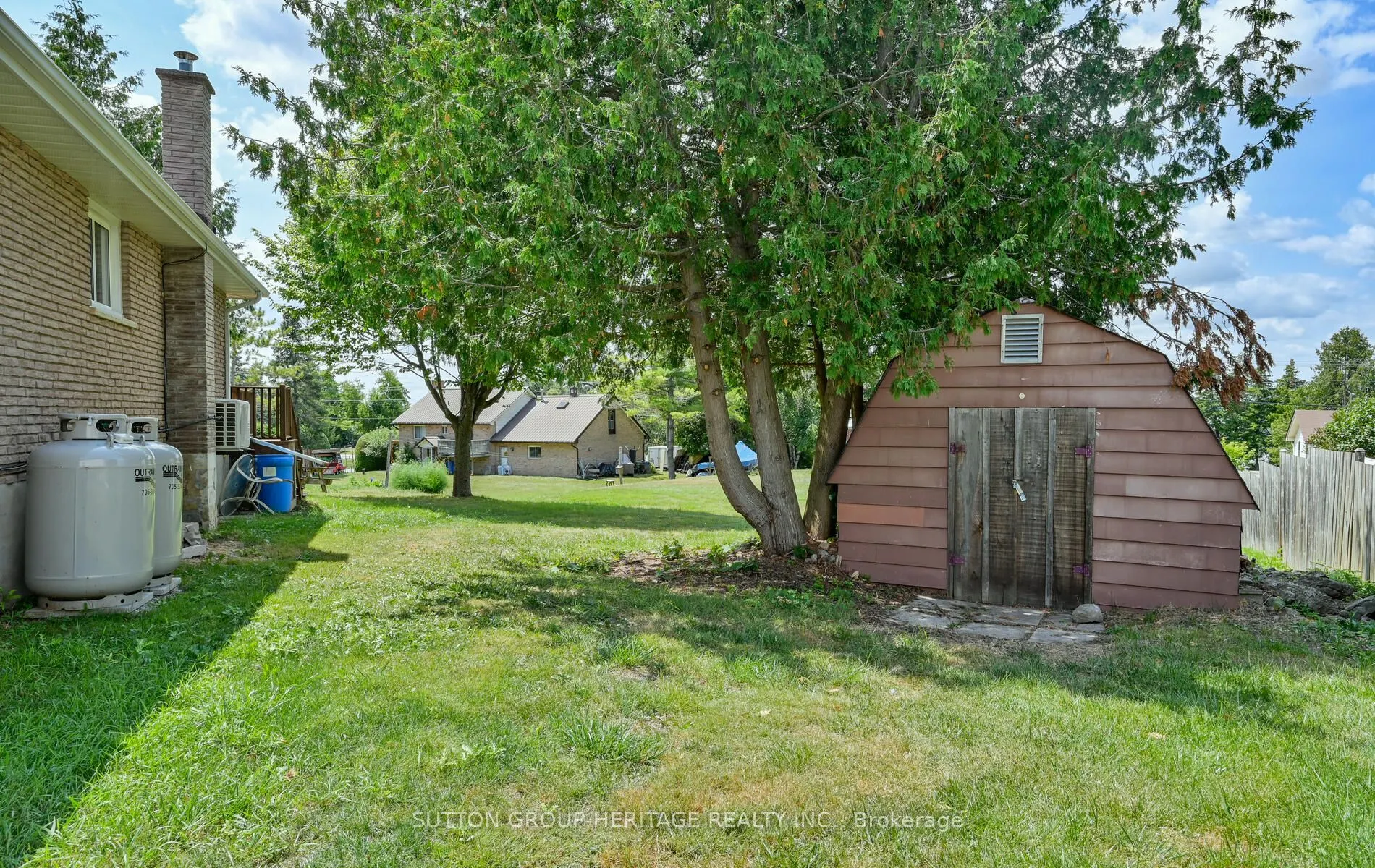 11 Sturgeon Crescent