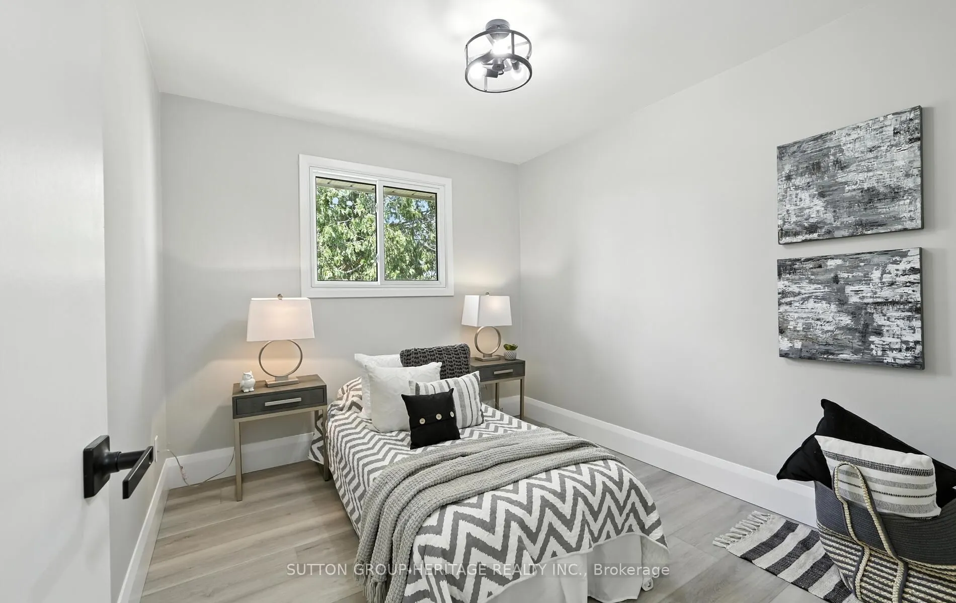 11 Sturgeon Crescent