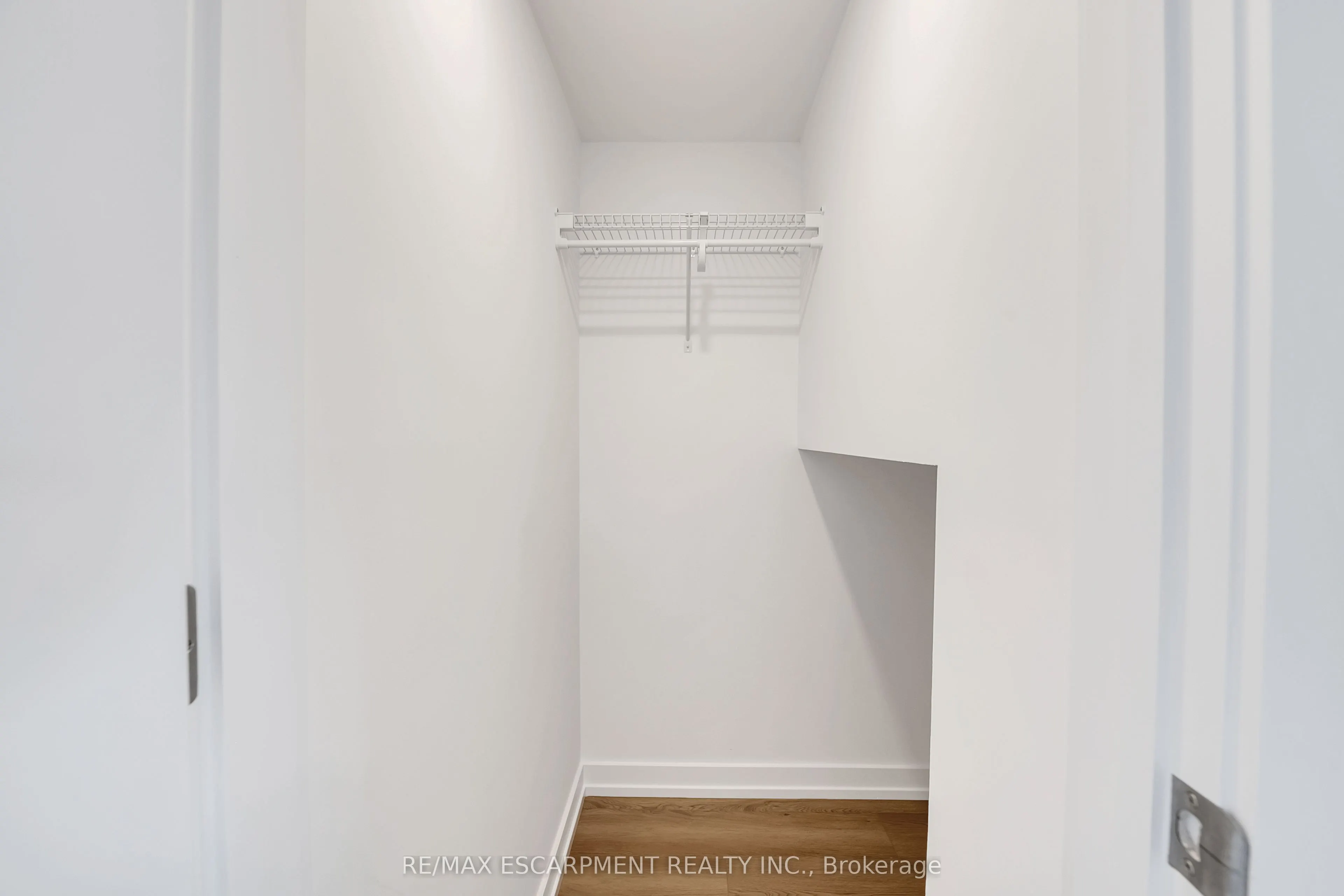64 Kenesky Drive, #64