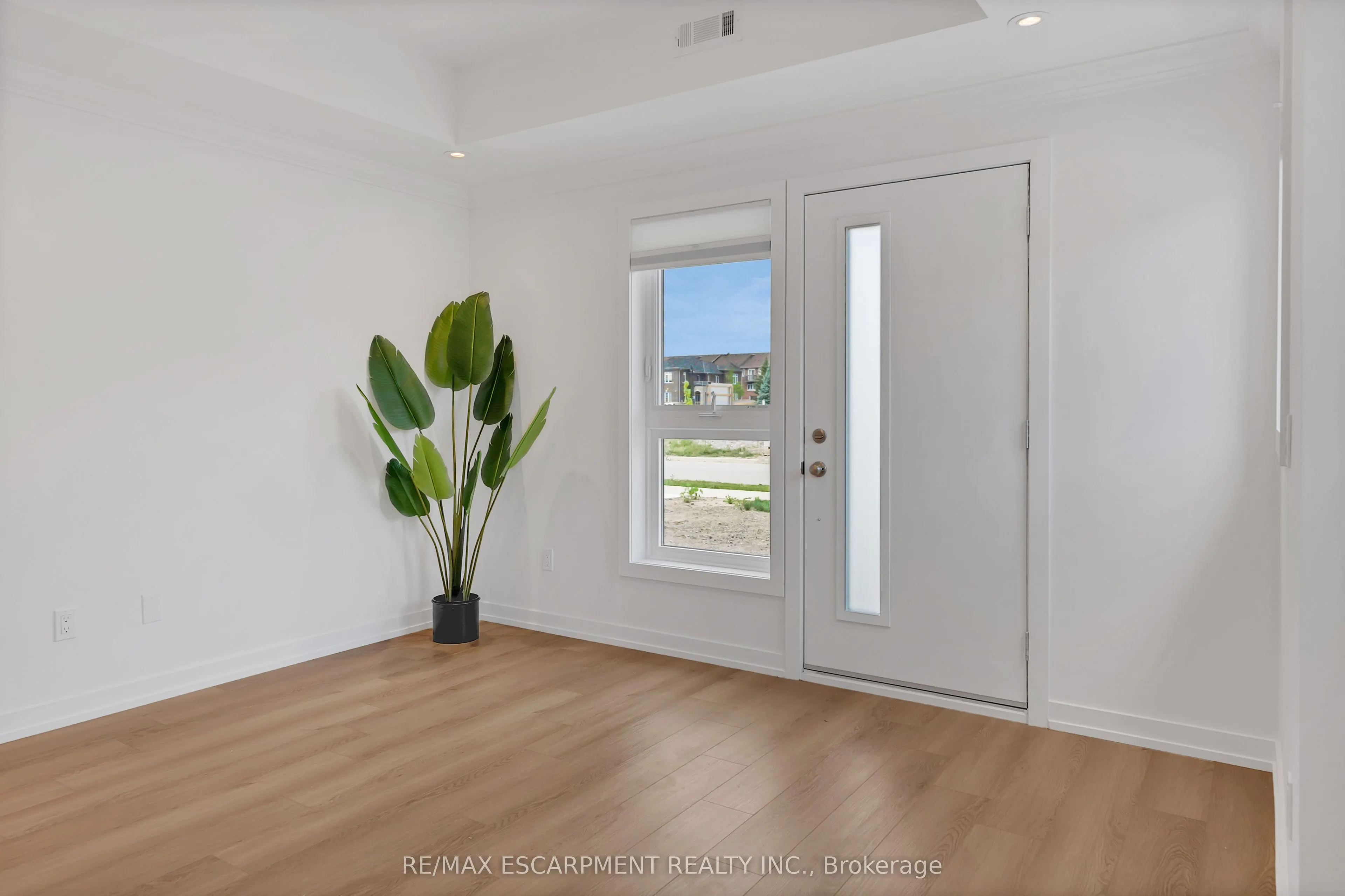 64 Kenesky Drive, #64