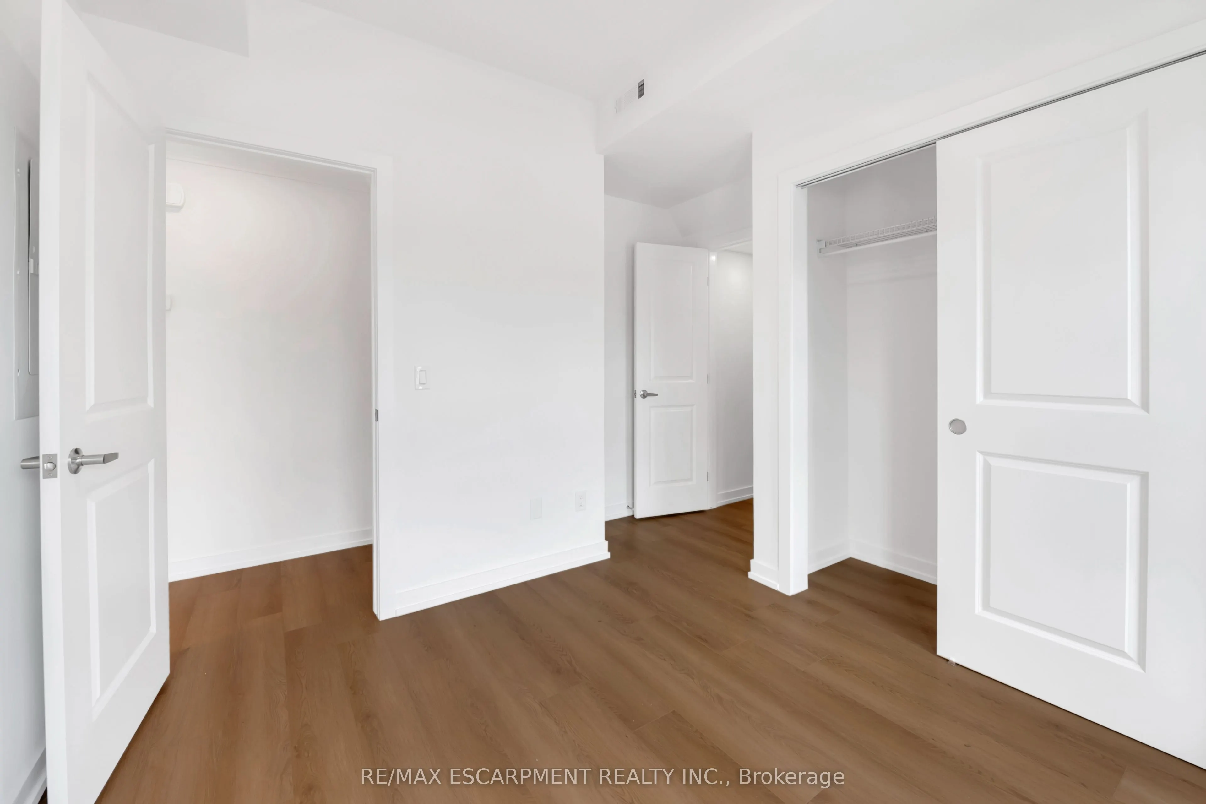 64 Kenesky Drive, #64
