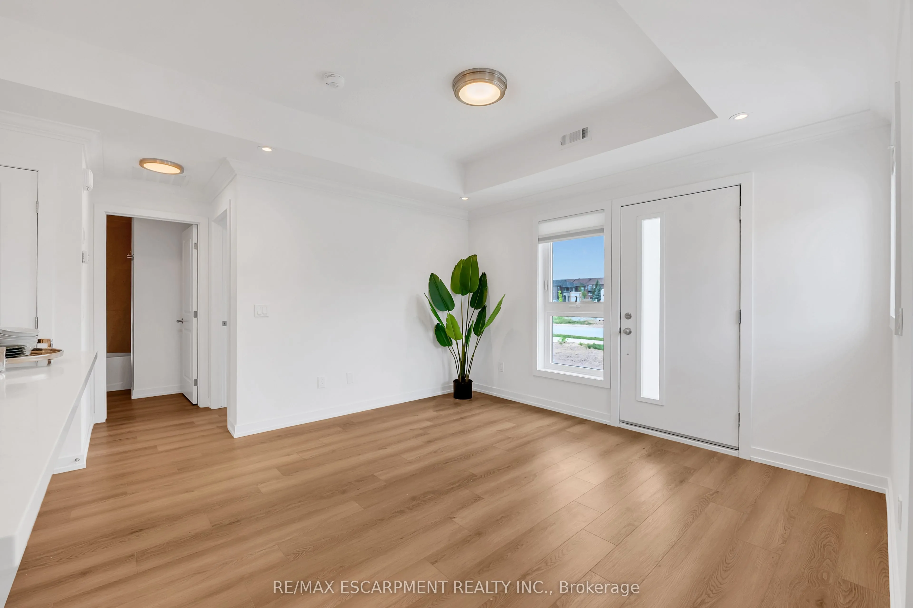 64 Kenesky Drive, #64