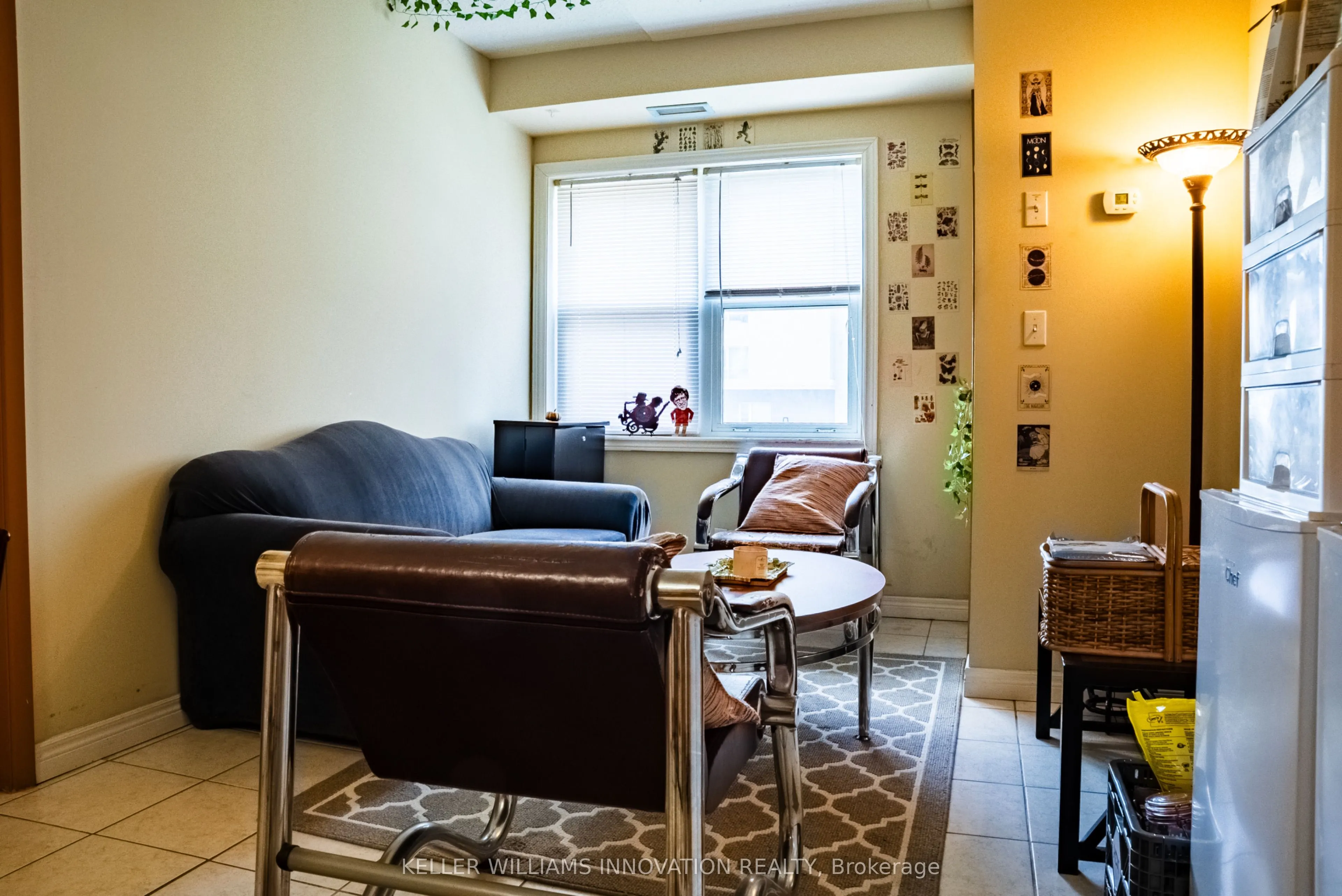 253 Lester Street, #8