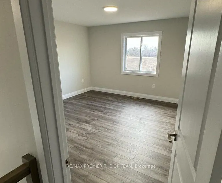 103 Eagle Street, #ON