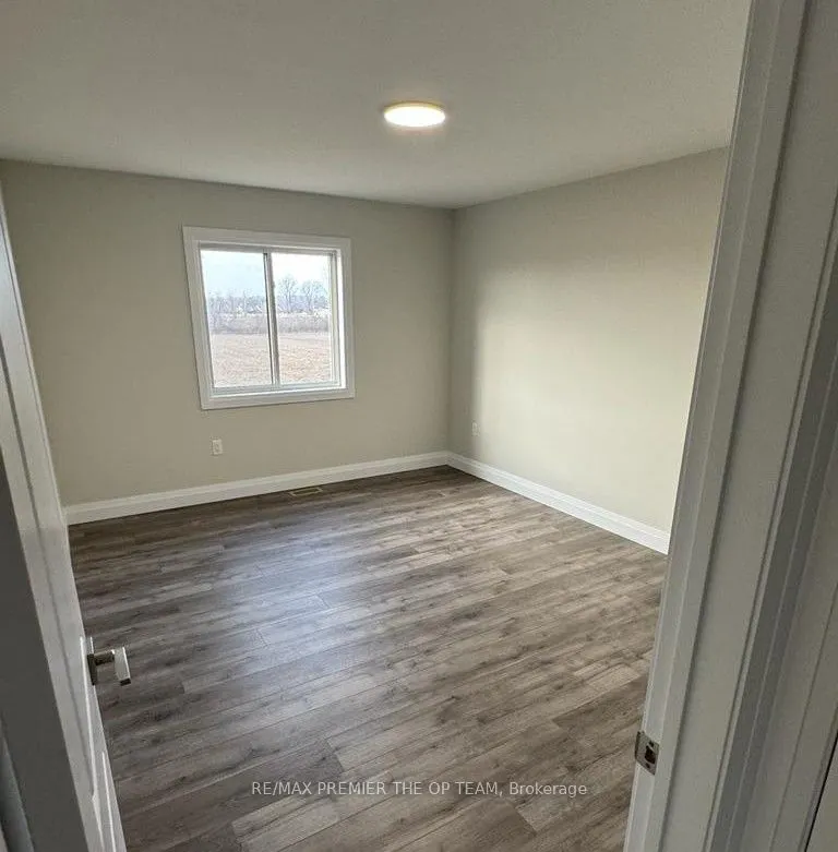 103 Eagle Street, #ON