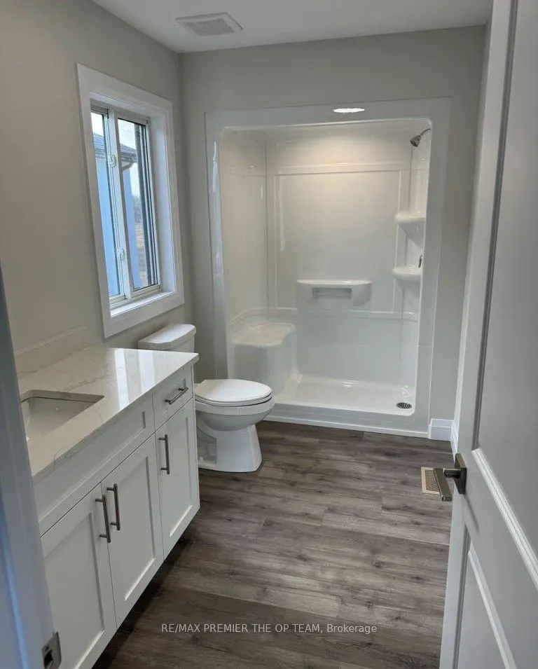 103 Eagle Street, #ON