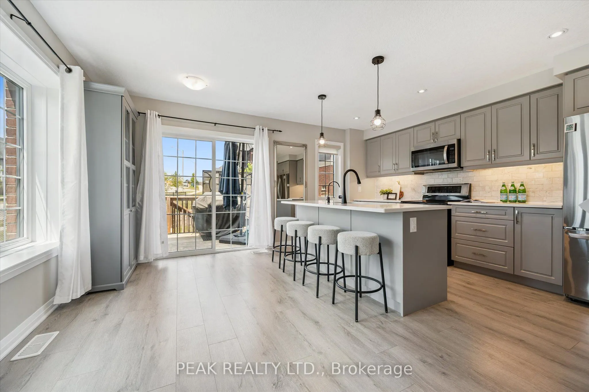 3 Ridgemount Street