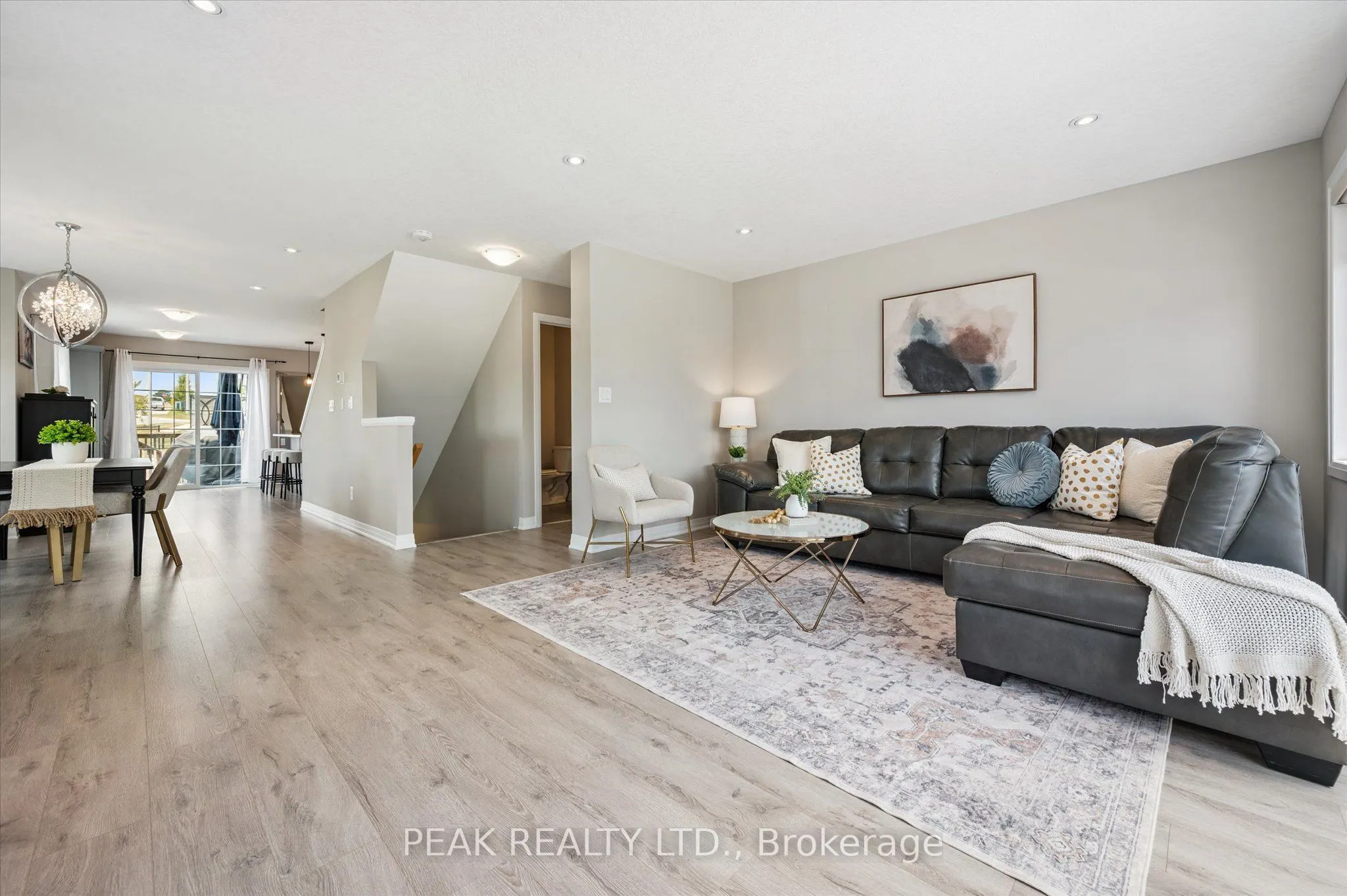 3 Ridgemount Street