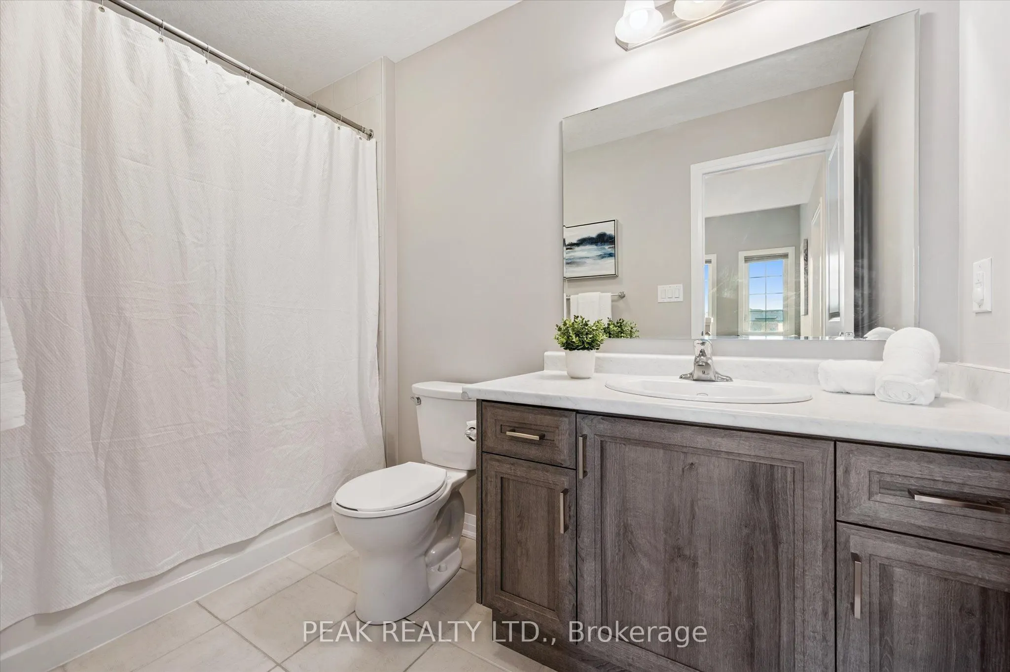 3 Ridgemount Street