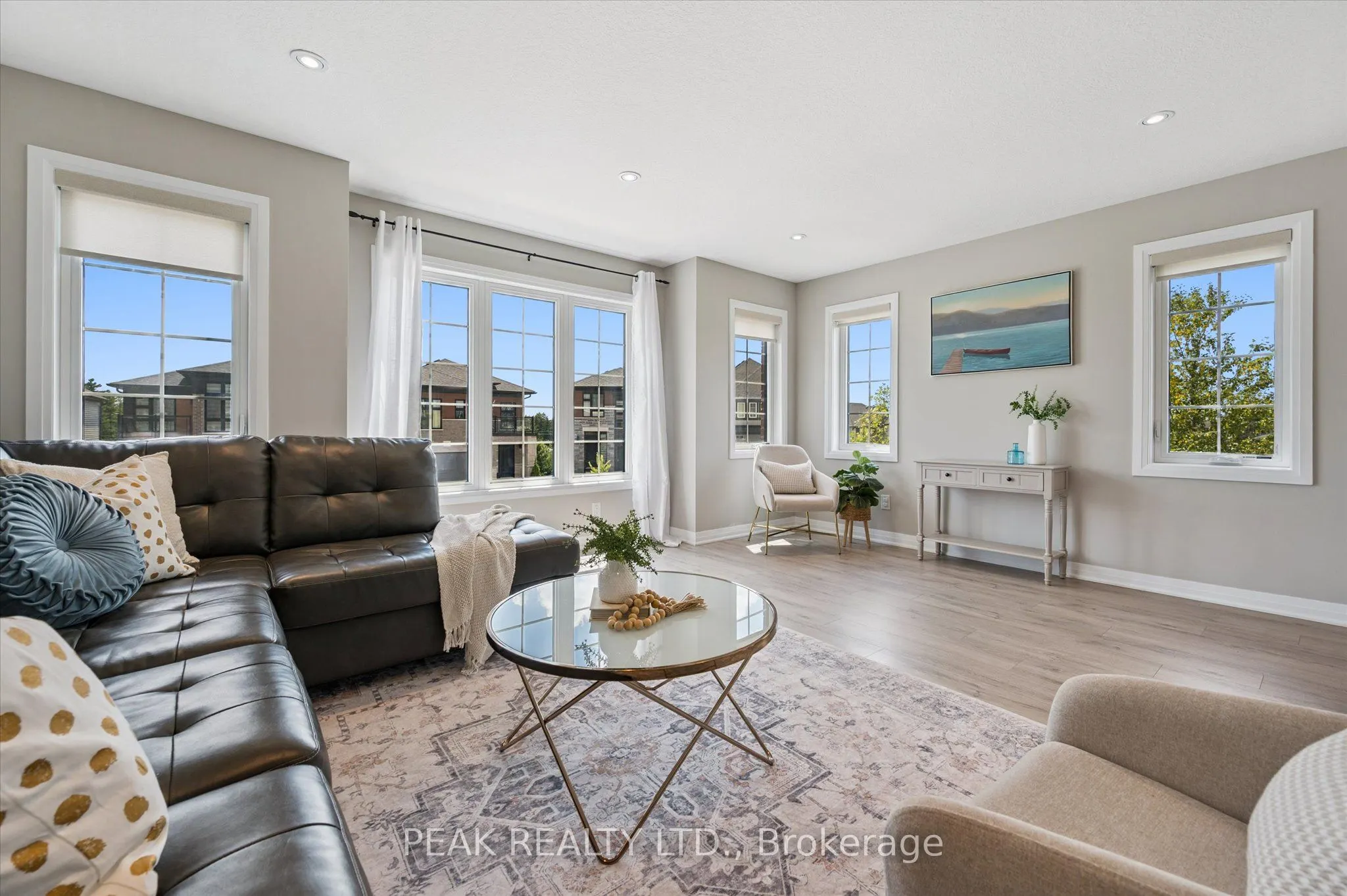 3 Ridgemount Street