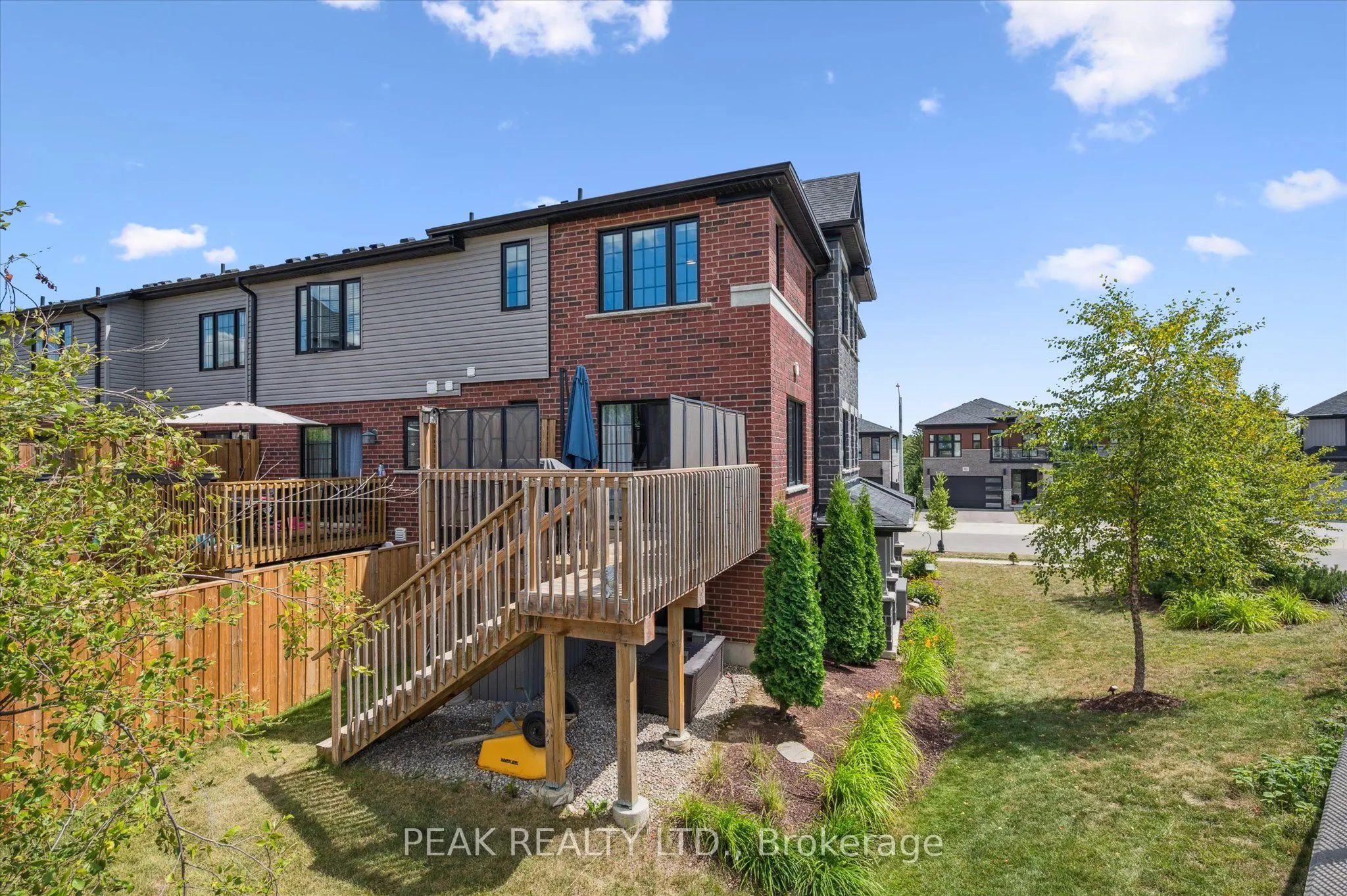 3 Ridgemount Street
