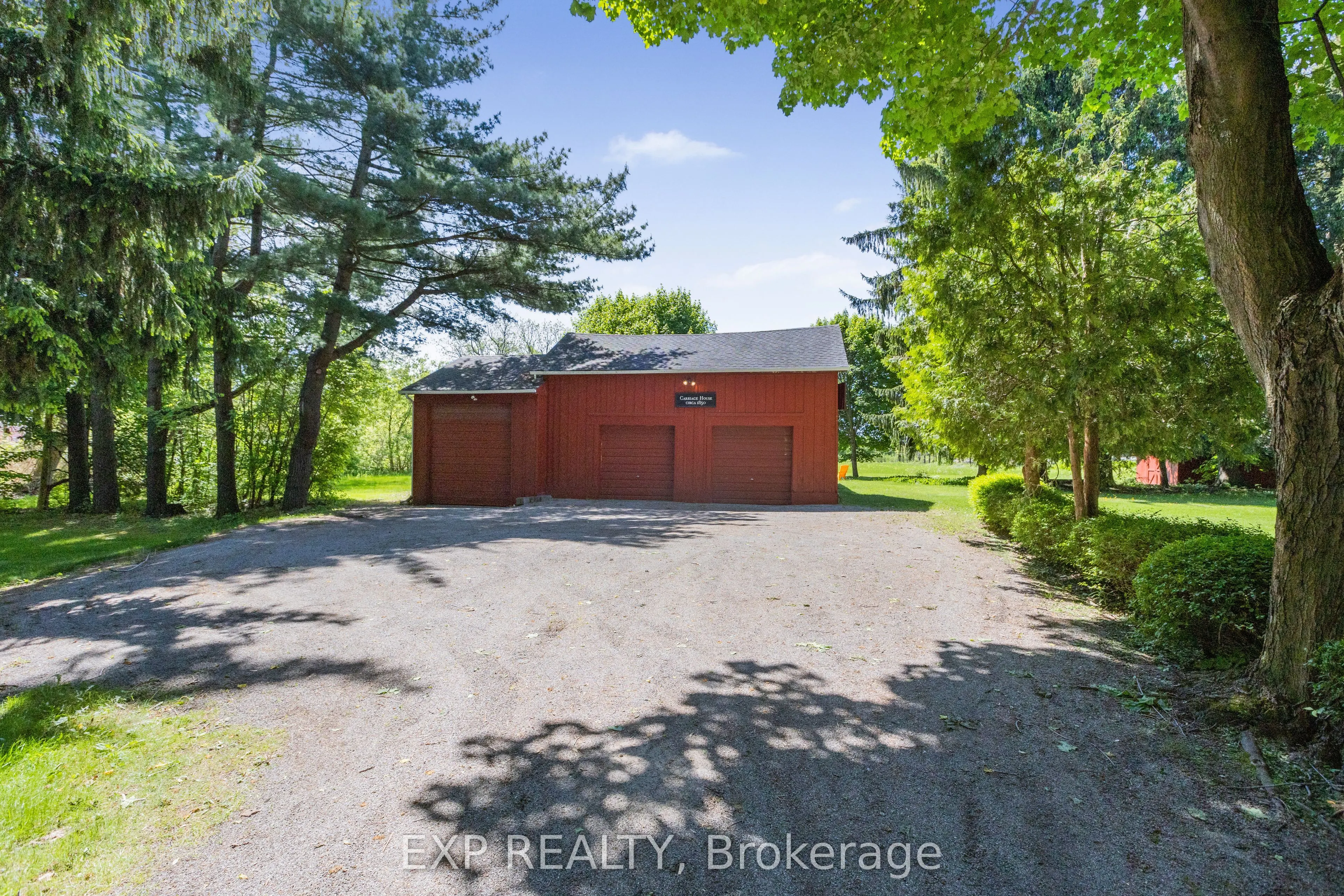 48 Garner Road W