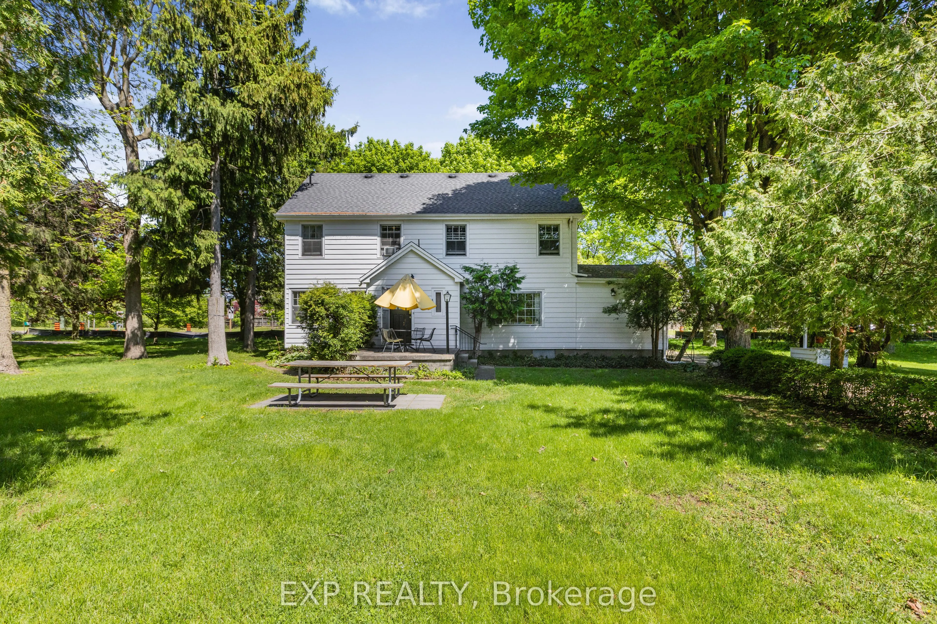 48 Garner Road W