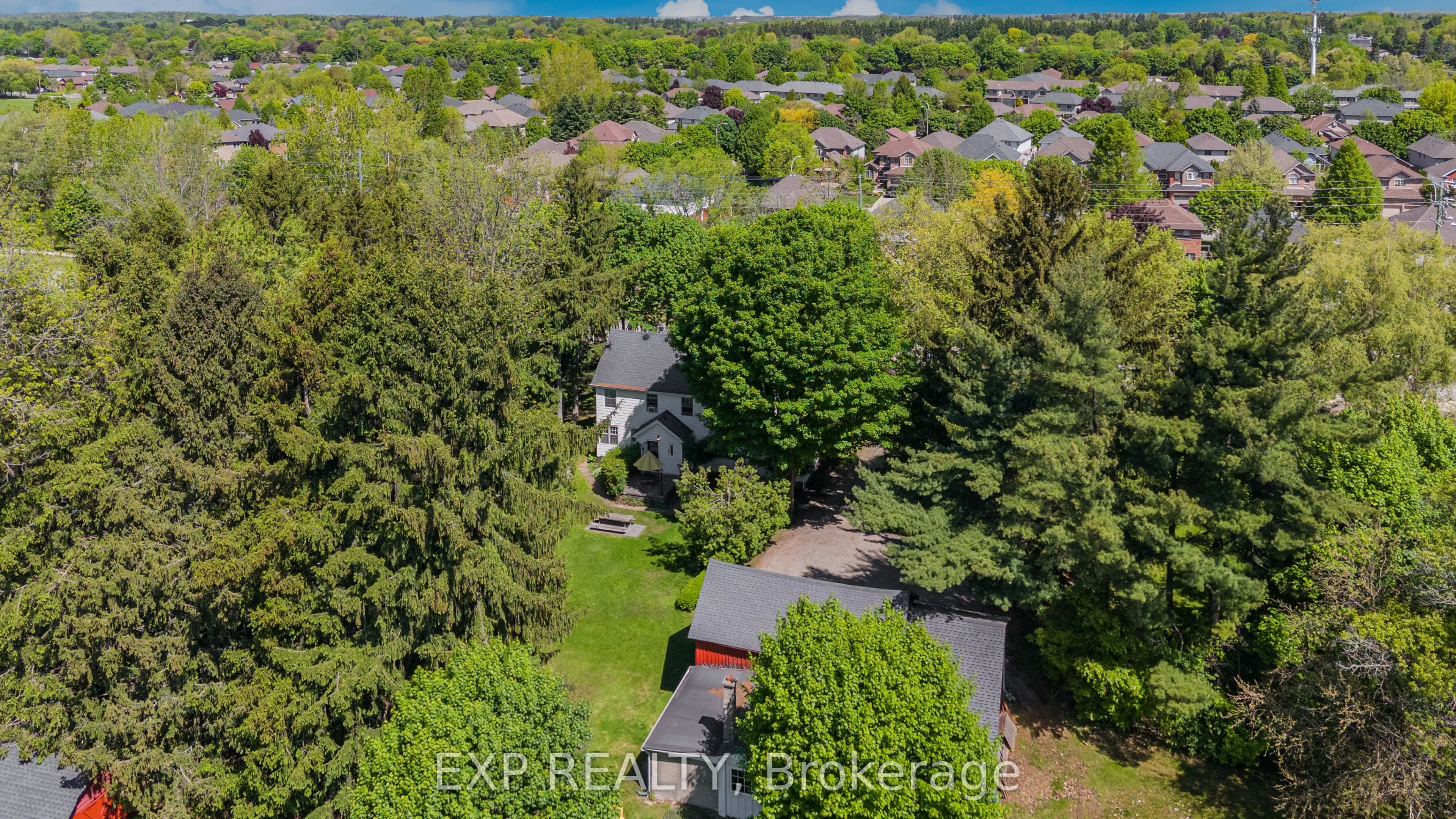 48 Garner Road W