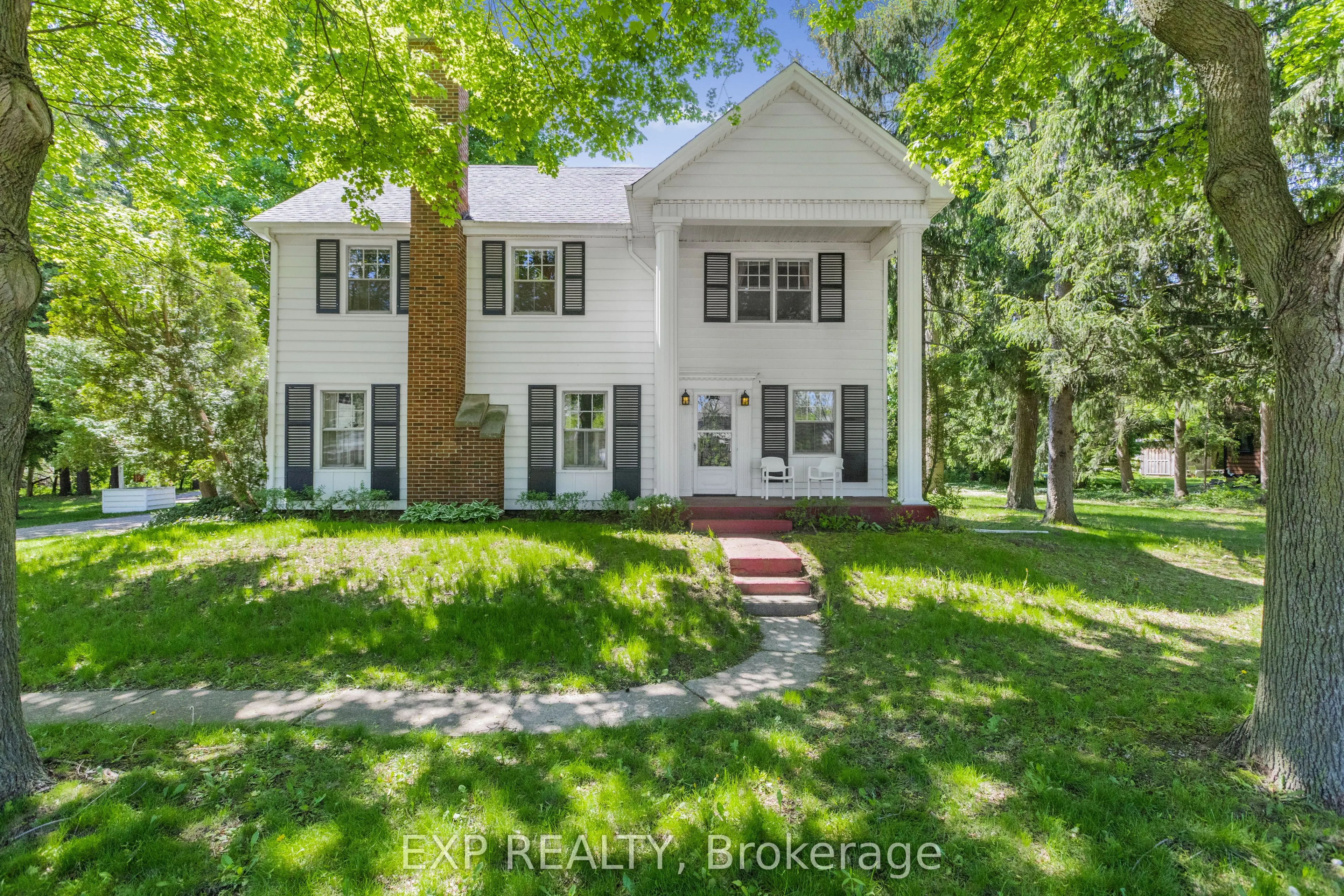 48 Garner Road W