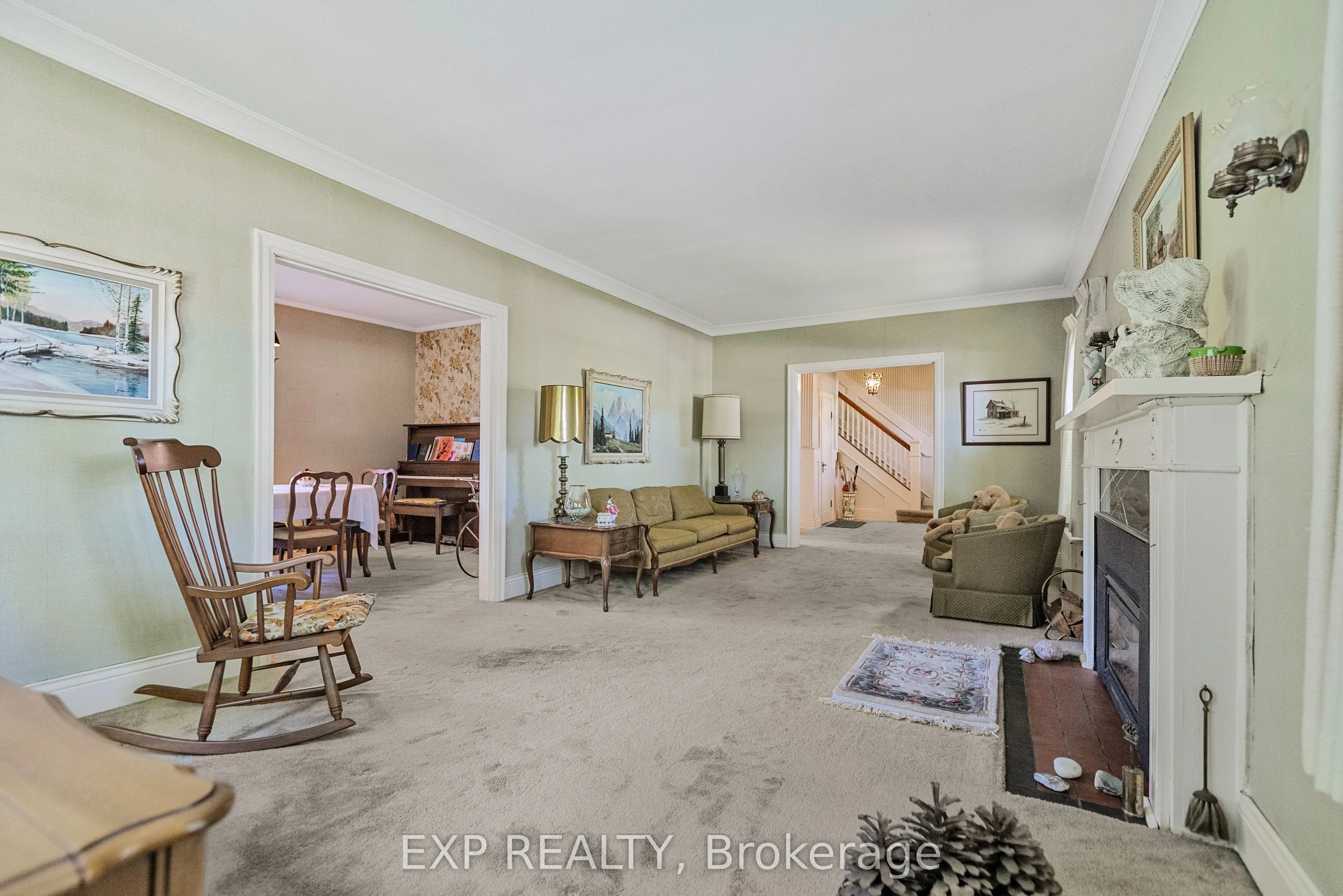 48 Garner Road W