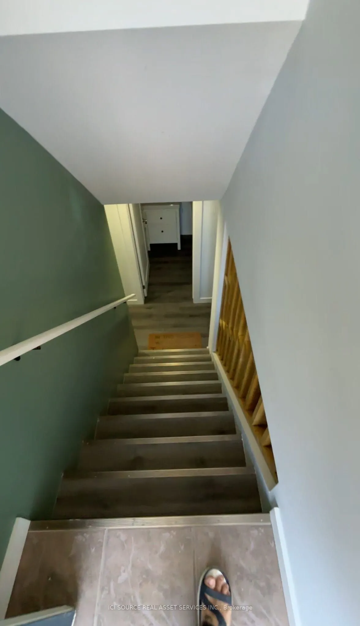 73 Marc Boulevard