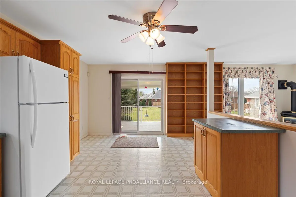13 Hickory Grove