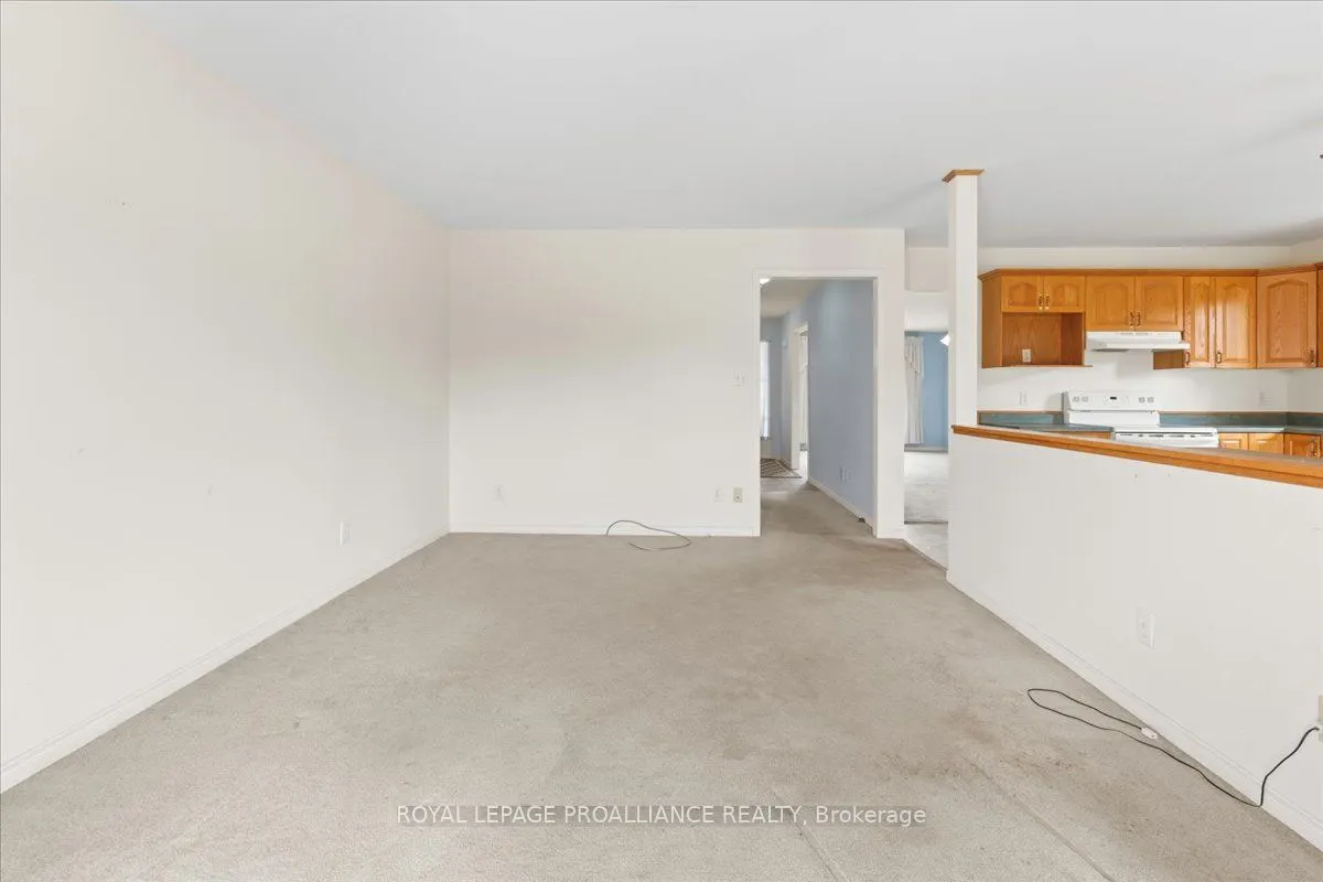 13 Hickory Grove