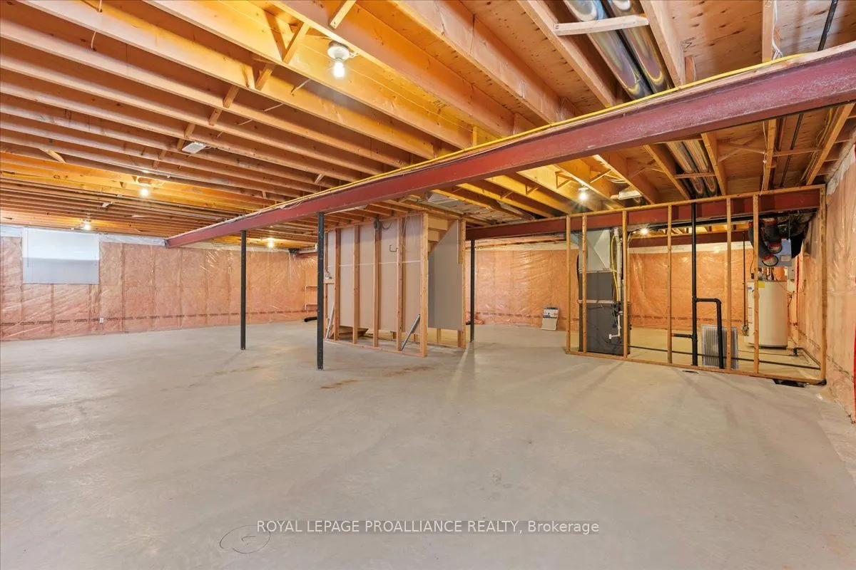 13 Hickory Grove