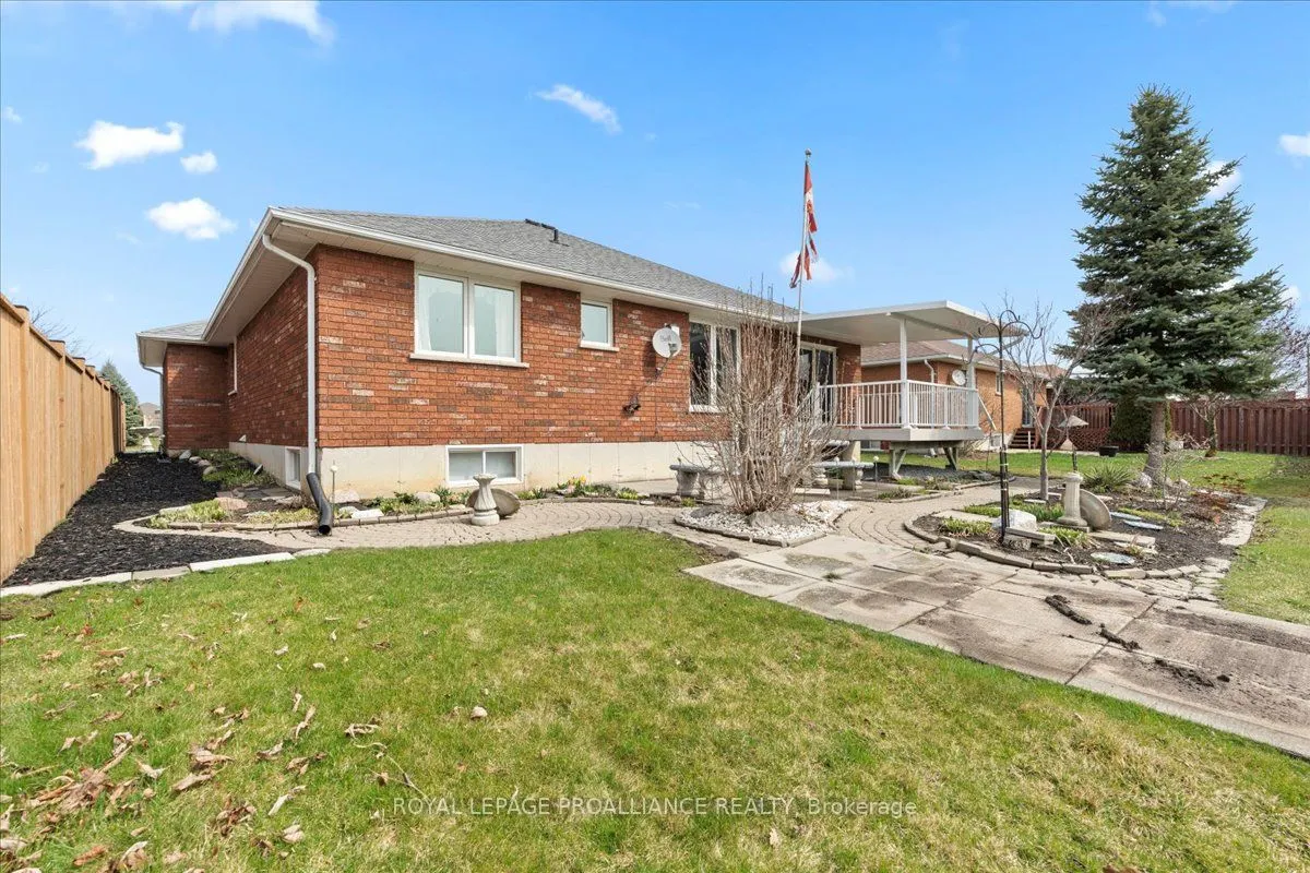 13 Hickory Grove