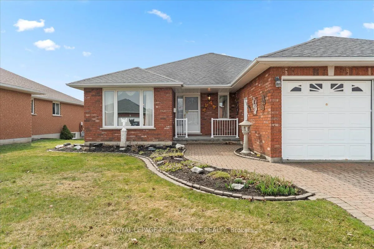 13 Hickory Grove