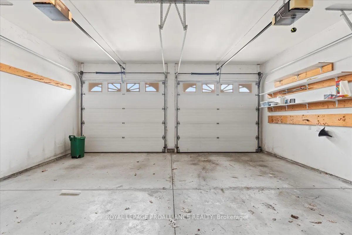 13 Hickory Grove