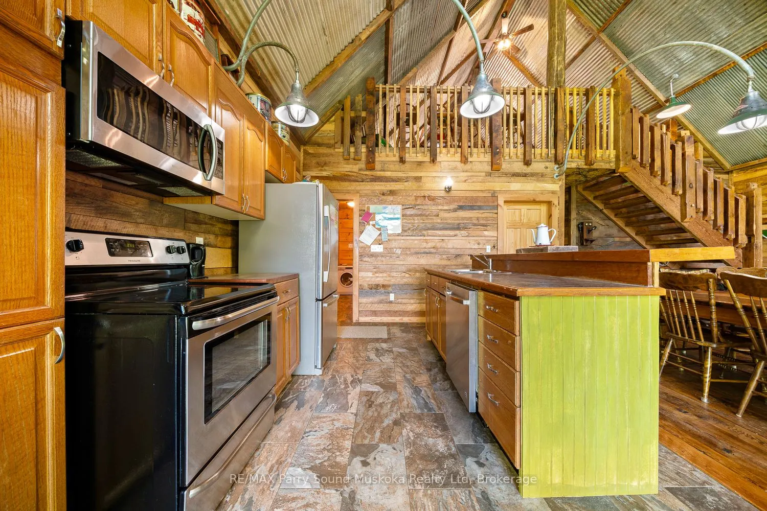53 Clear Lake Road