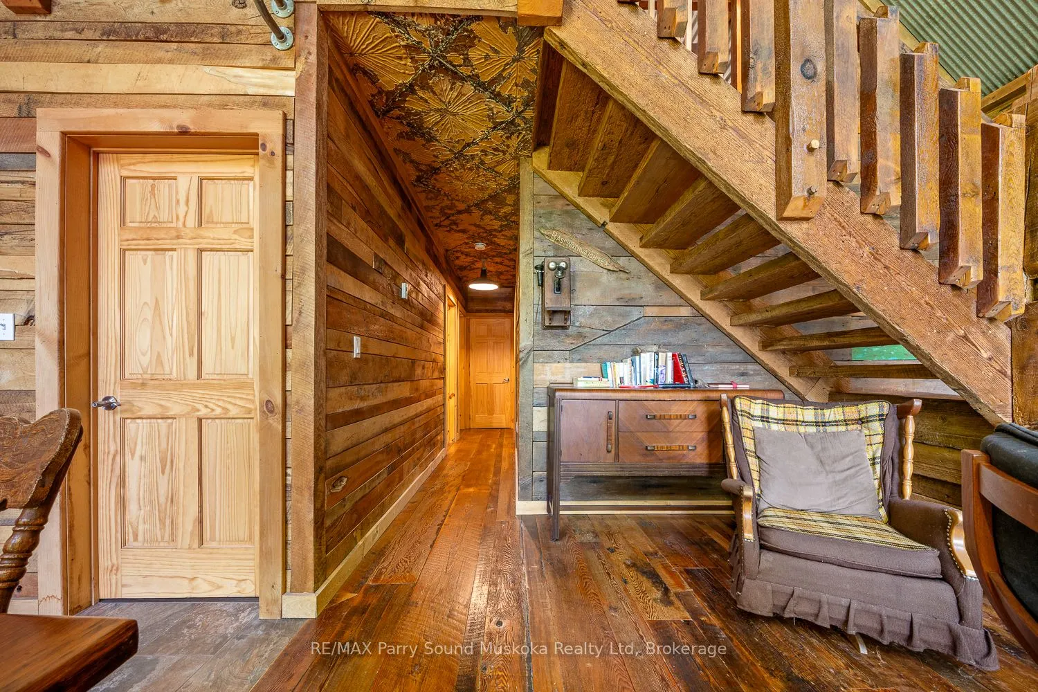 53 Clear Lake Road