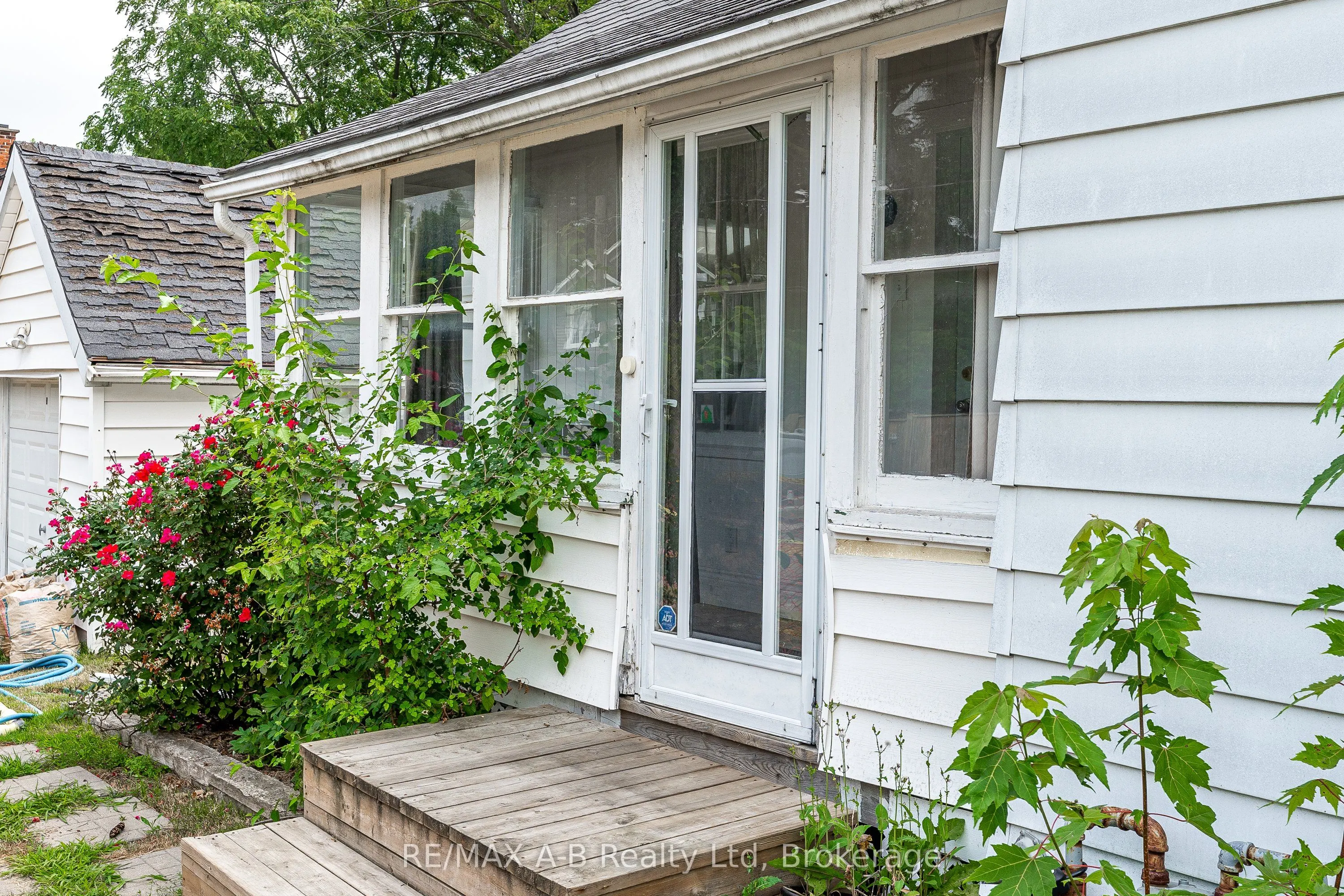 773 Rathbourne Avenue