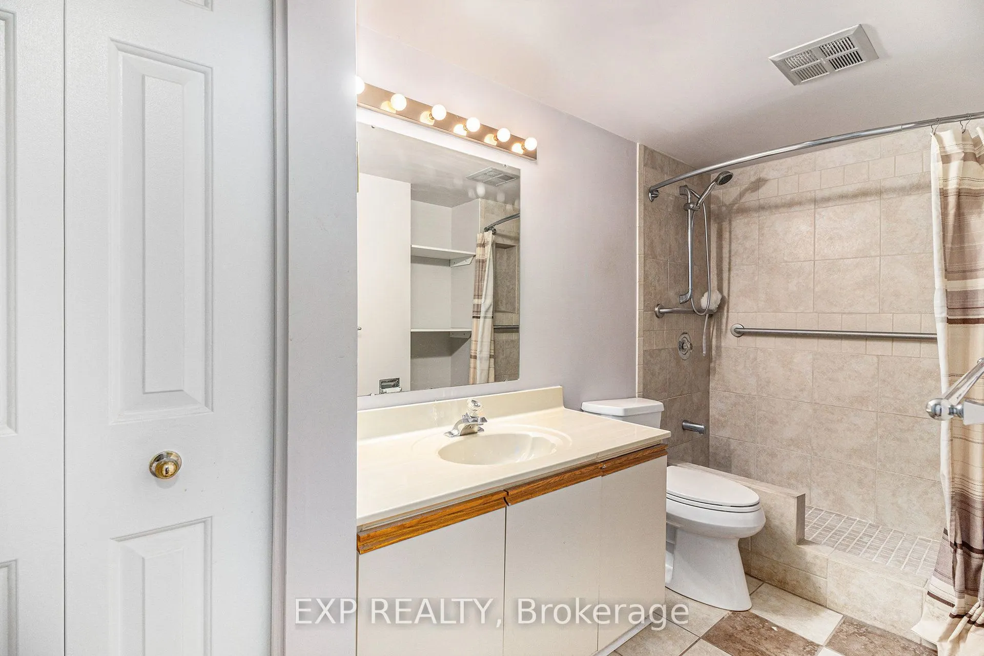 316 Savard Avenue, #111